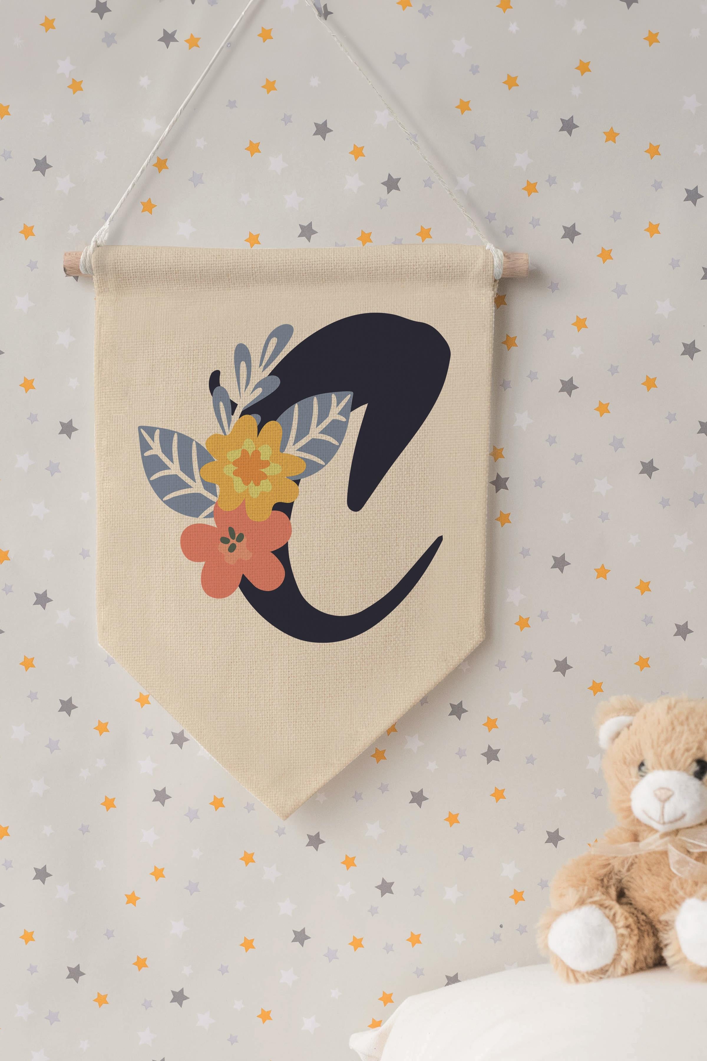 Çocuk Odası Dekor, Duvar Süsü, Ahşap Bebek Odası Dekor, Canvas Flama, Lacivert Çiçekli C Harfi