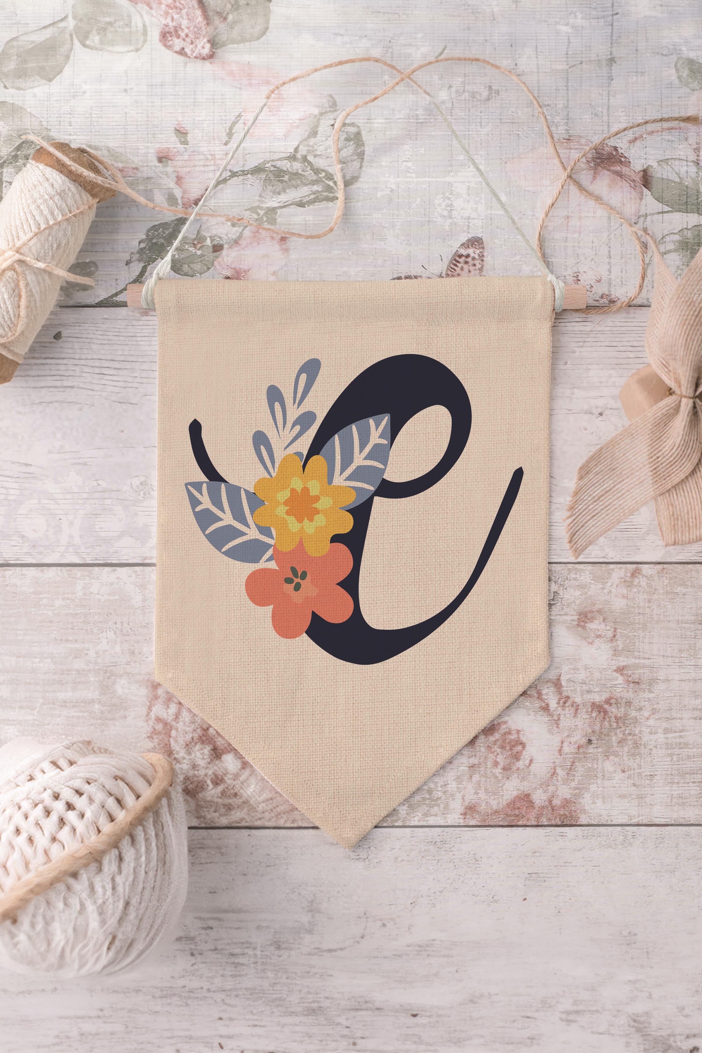 Çocuk Odası Dekor, Duvar Süsü, Ahşap Bebek Odası Dekor, Canvas Flama, Lacivert Çiçekli E Harfi