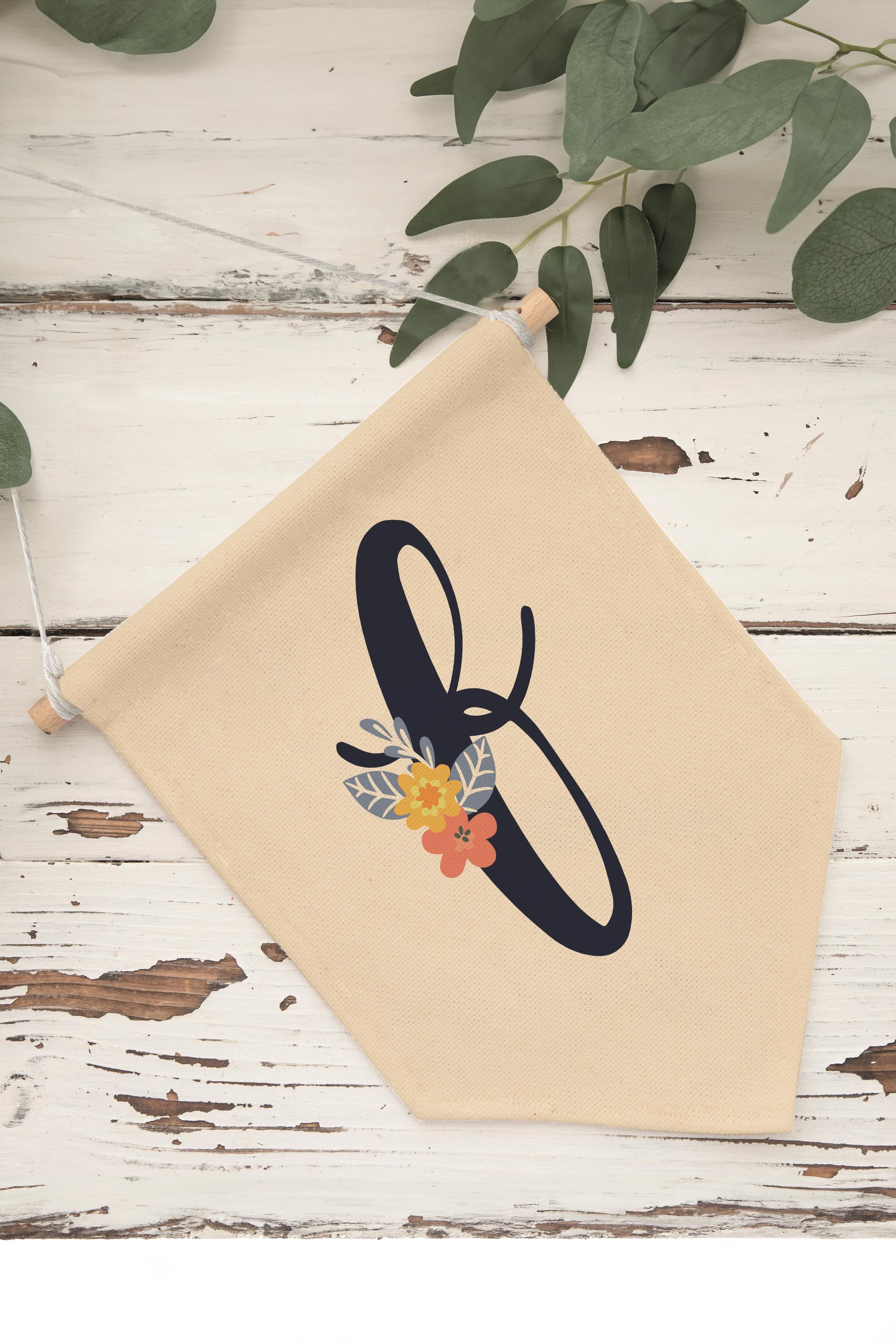 Çocuk Odası Dekor, Duvar Süsü, Ahşap Bebek Odası Dekor, Canvas Flama, Lacivert Çiçekli F Harfi