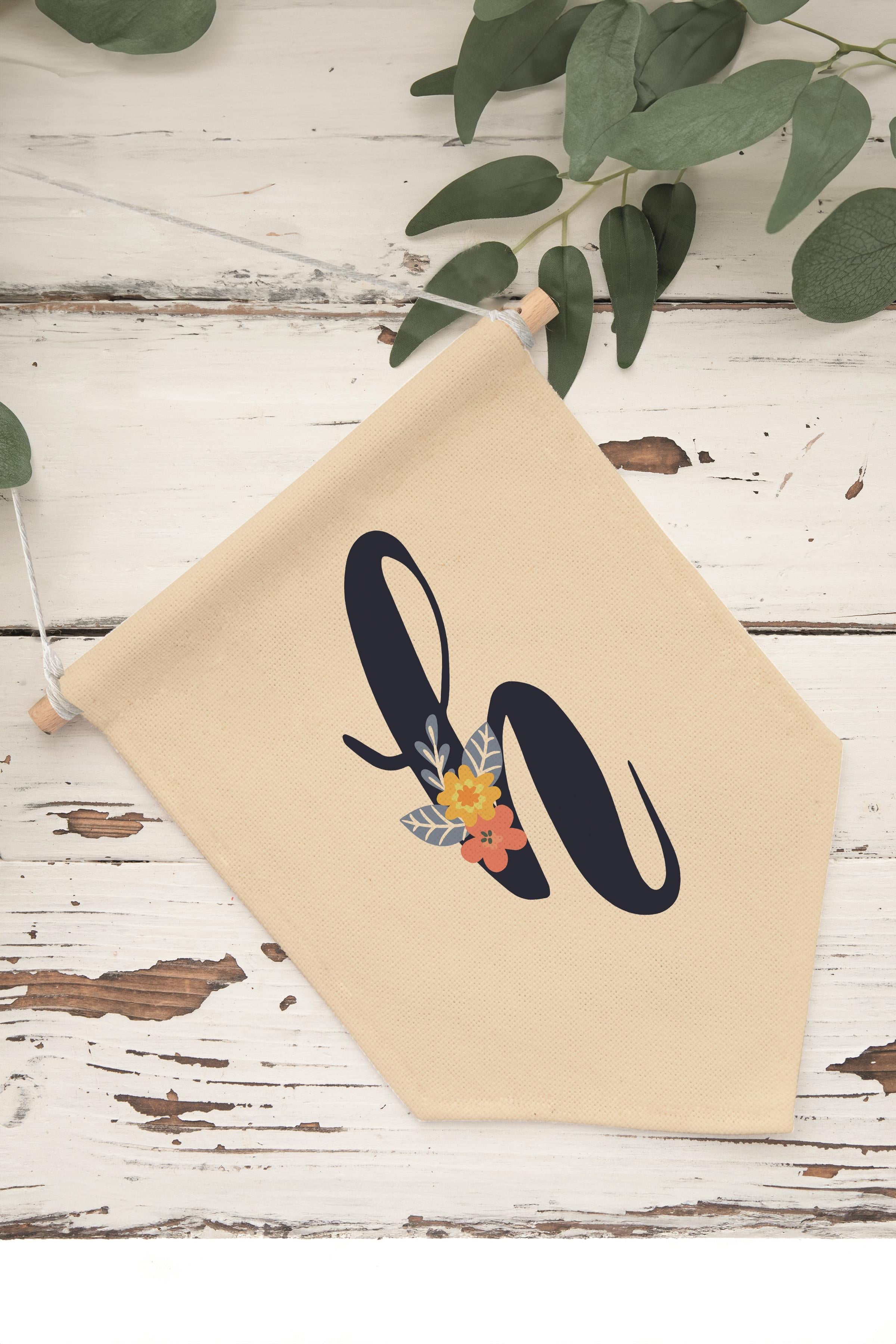 Çocuk Odası Dekor, Duvar Süsü, Ahşap Bebek Odası Dekor, Canvas Flama, Lacivert Çiçekli H Harfi