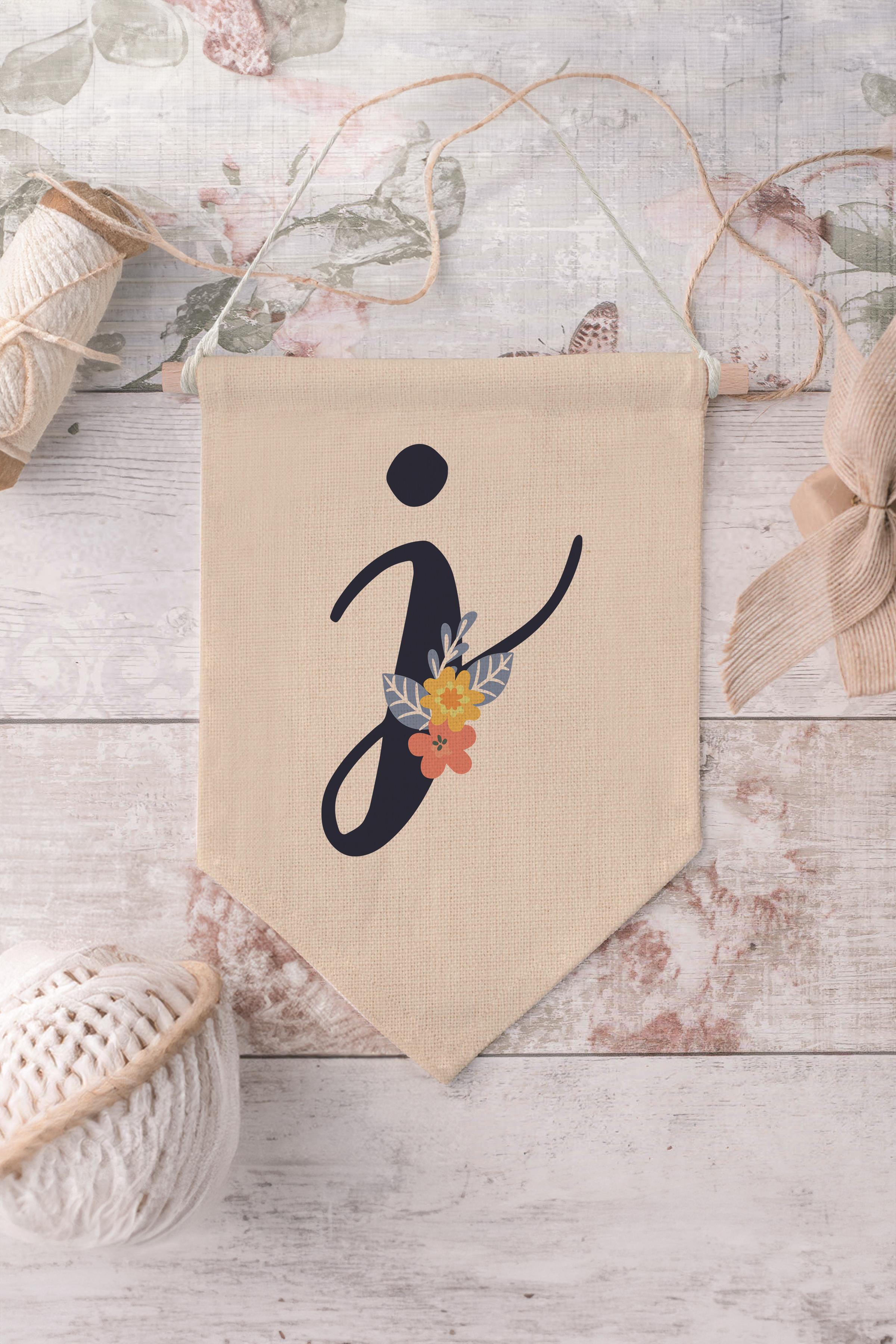 Çocuk Odası Dekor, Duvar Süsü, Ahşap Bebek Odası Dekor, Canvas Flama, Lacivert Çiçekli J Harfi