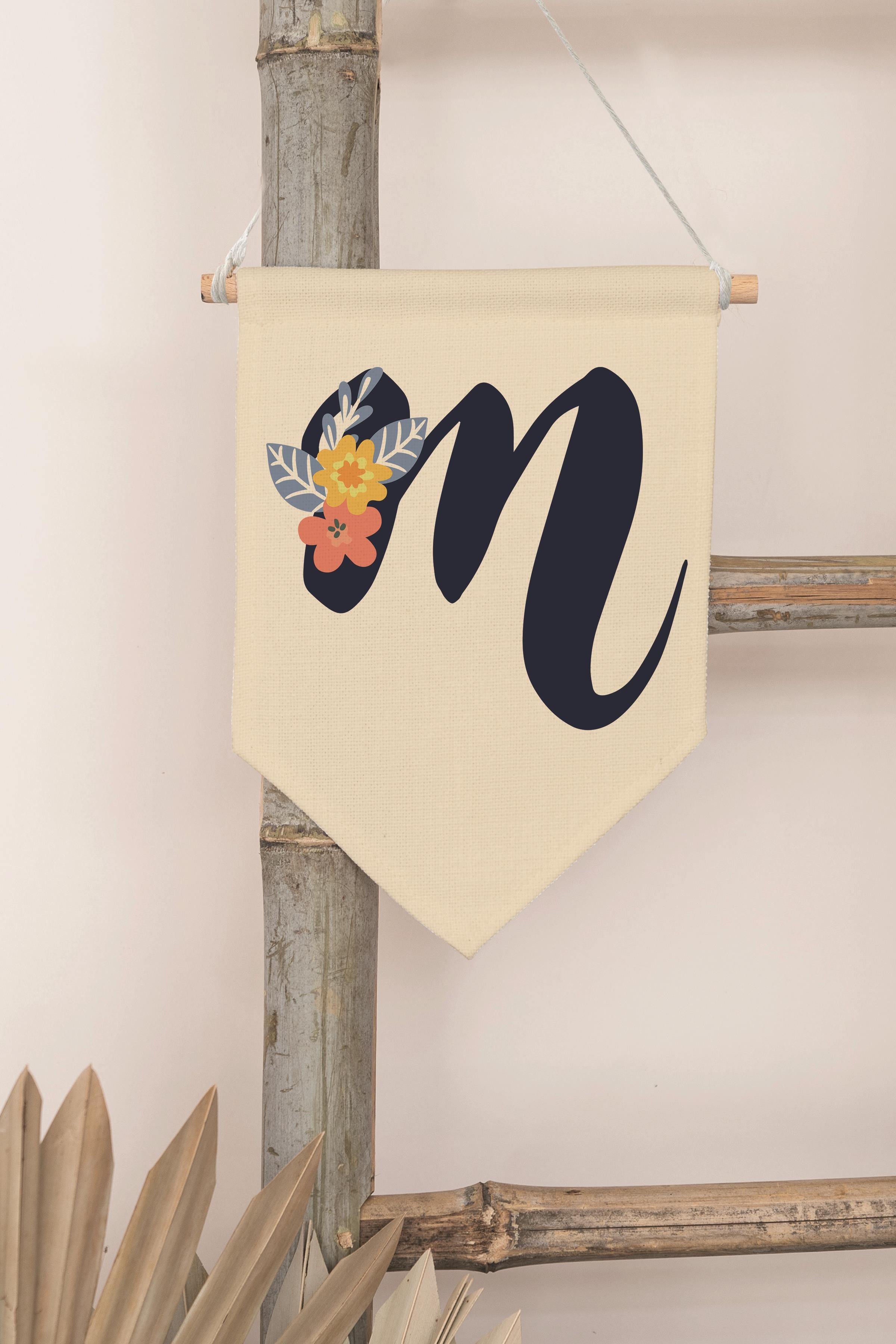 Çocuk Odası Dekor, Duvar Süsü, Ahşap Bebek Odası Dekor, Canvas Flama, Lacivert Çiçekli M Harfi