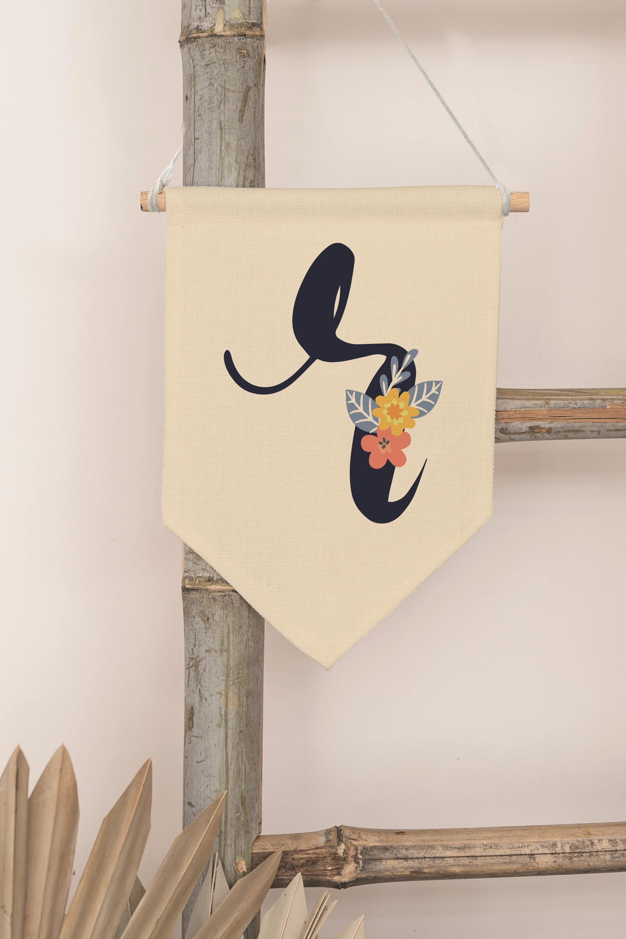 Çocuk Odası Dekor, Duvar Süsü, Ahşap Bebek Odası Dekor, Canvas Flama, Lacivert Çiçekli R Harfi
