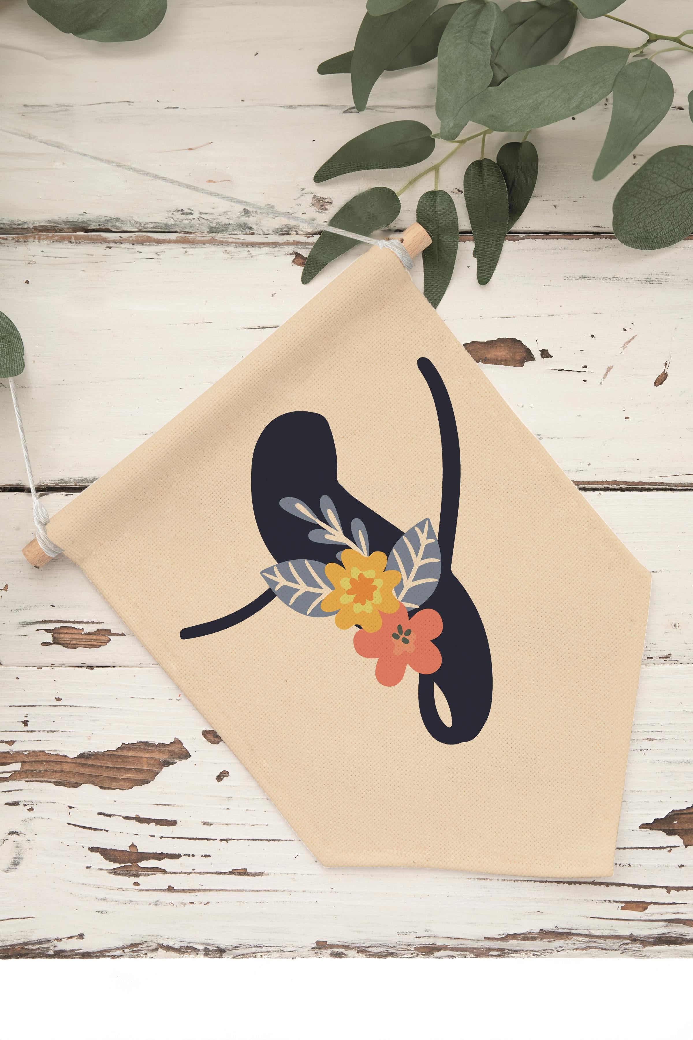 Çocuk Odası Dekor, Duvar Süsü, Ahşap Bebek Odası Dekor, Canvas Flama, Lacivert Çiçekli S Harfi