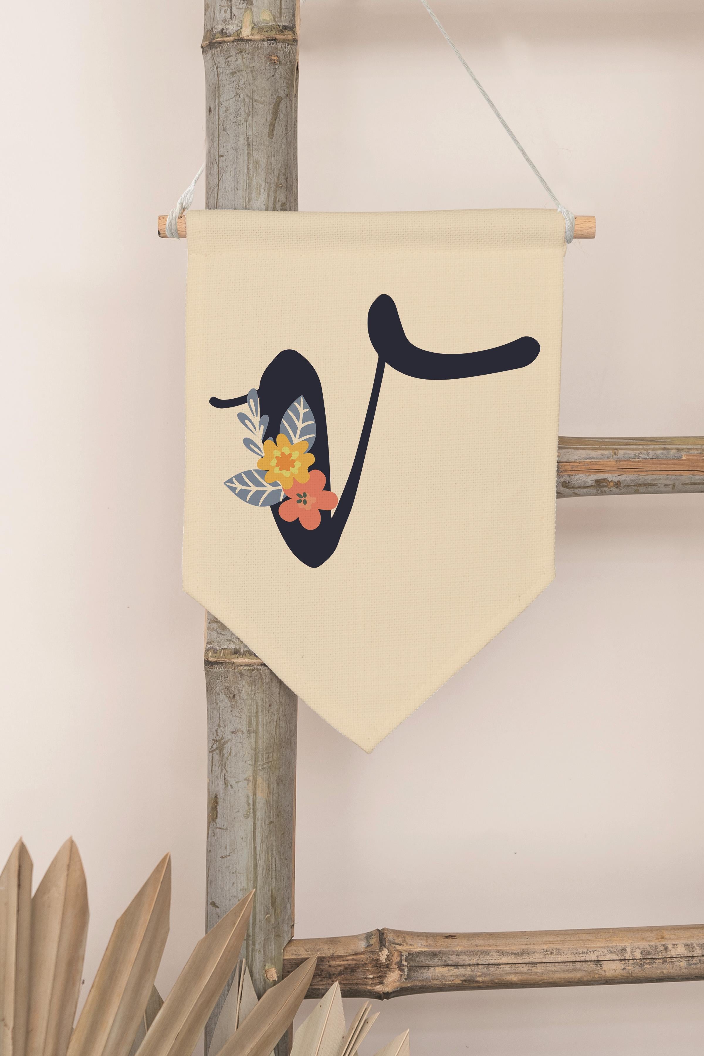 Çocuk Odası Dekor, Duvar Süsü, Ahşap Bebek Odası Dekor, Canvas Flama, Lacivert Çiçekli V Harfi