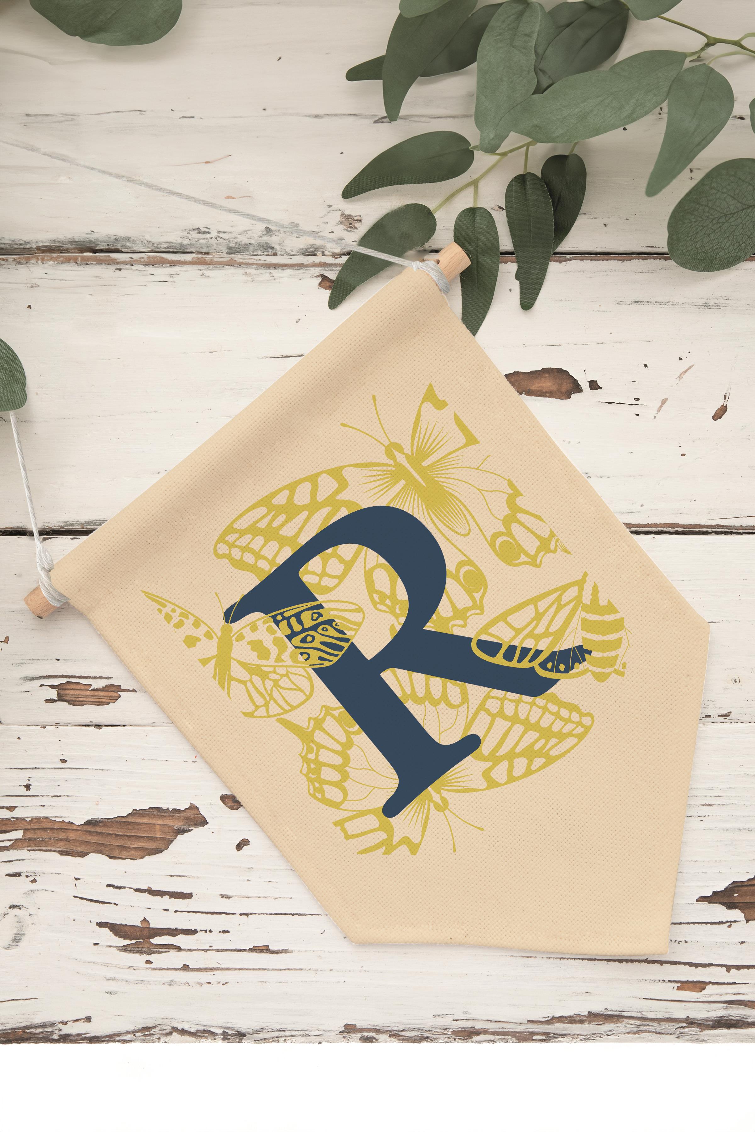 Çocuk Odası Dekor, Duvar Süsü, Ahşap Bebek Odası Dekor, Canvas Flama, Lacivert ve Sarı Çiçek Desenli R Harfi