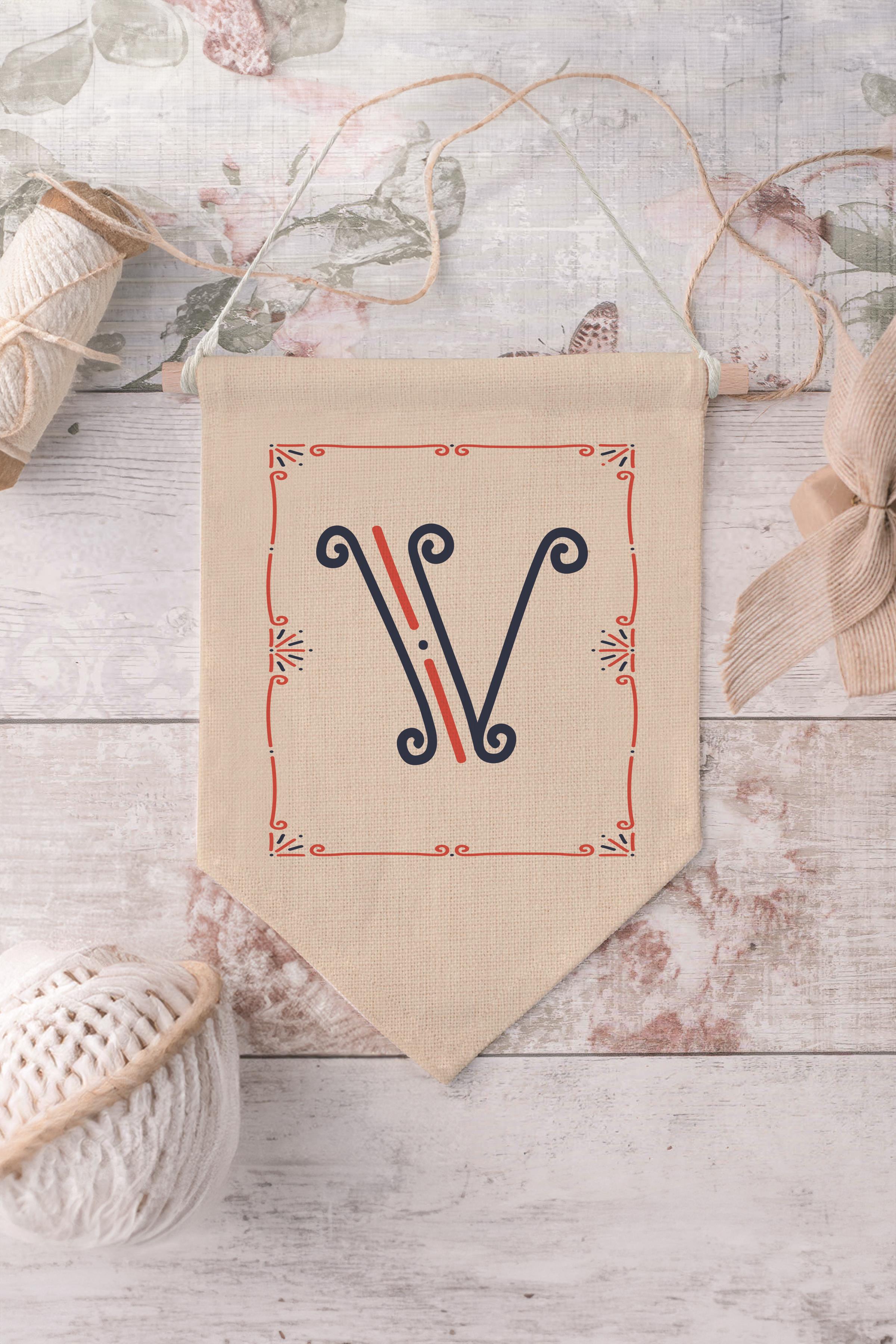 Çocuk Odası Dekor, Duvar Süsü, Ahşap Bebek Odası Dekor, Canvas Flama, Monogram V Harfi