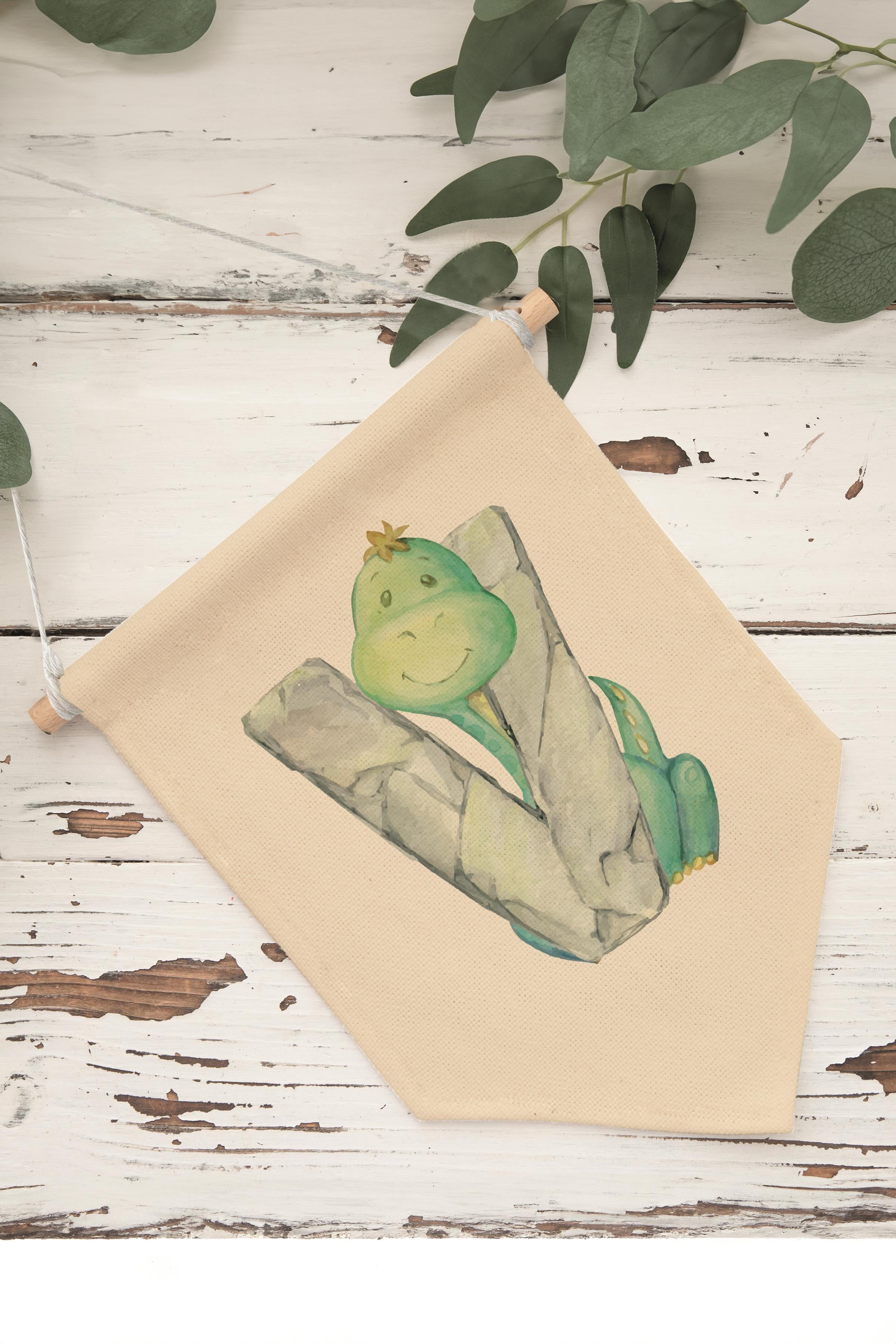 Çocuk Odası Dekor, Duvar Süsü, Ahşap Bebek Odası Dekor, Canvas Flama, Safari ve Hayvanlı V Harfi