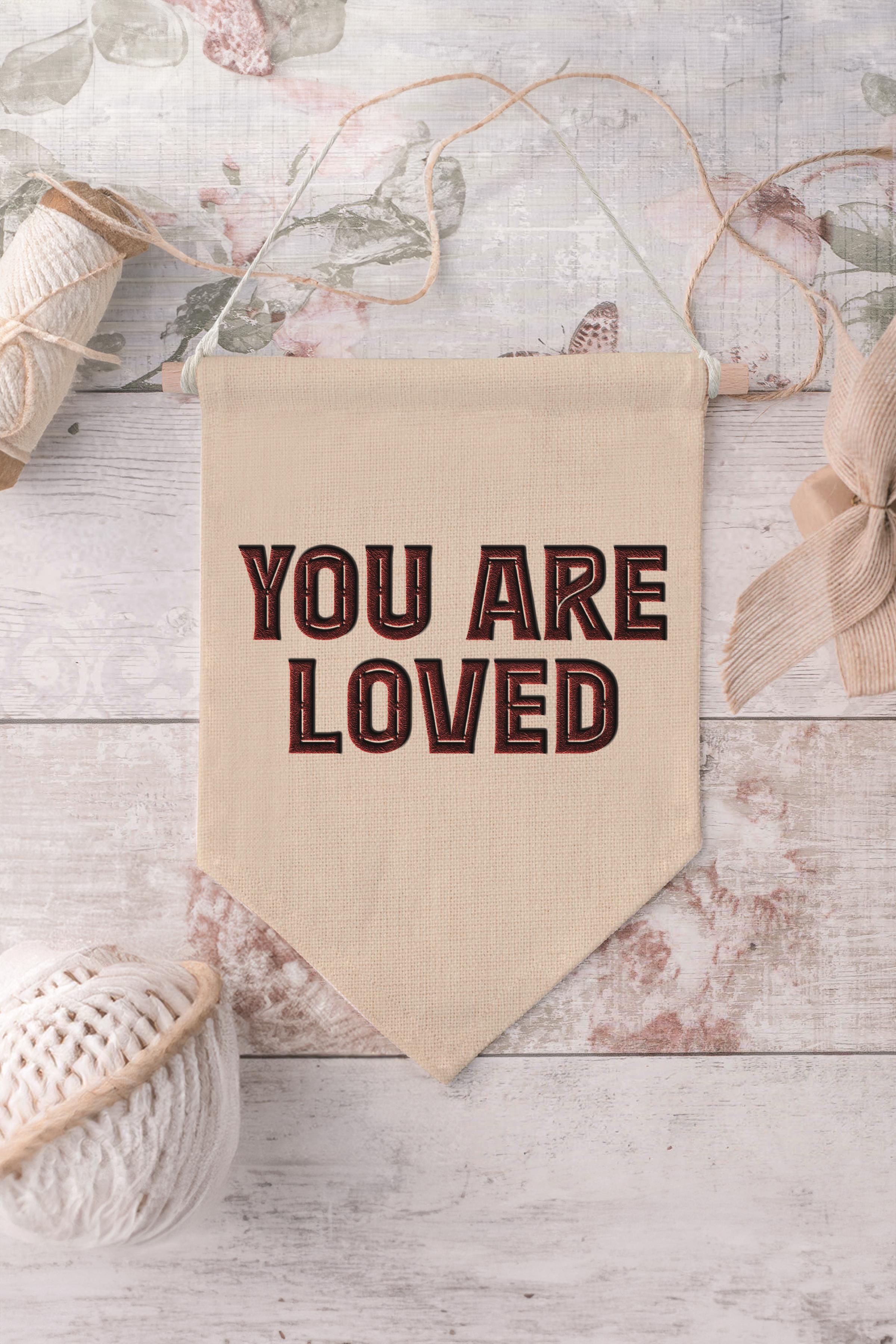 Çocuk Odası Dekor, Duvar Süsü, Ahşap Bebek Odası Dekor, Canvas Flama, You Are Loved - Kahverengi