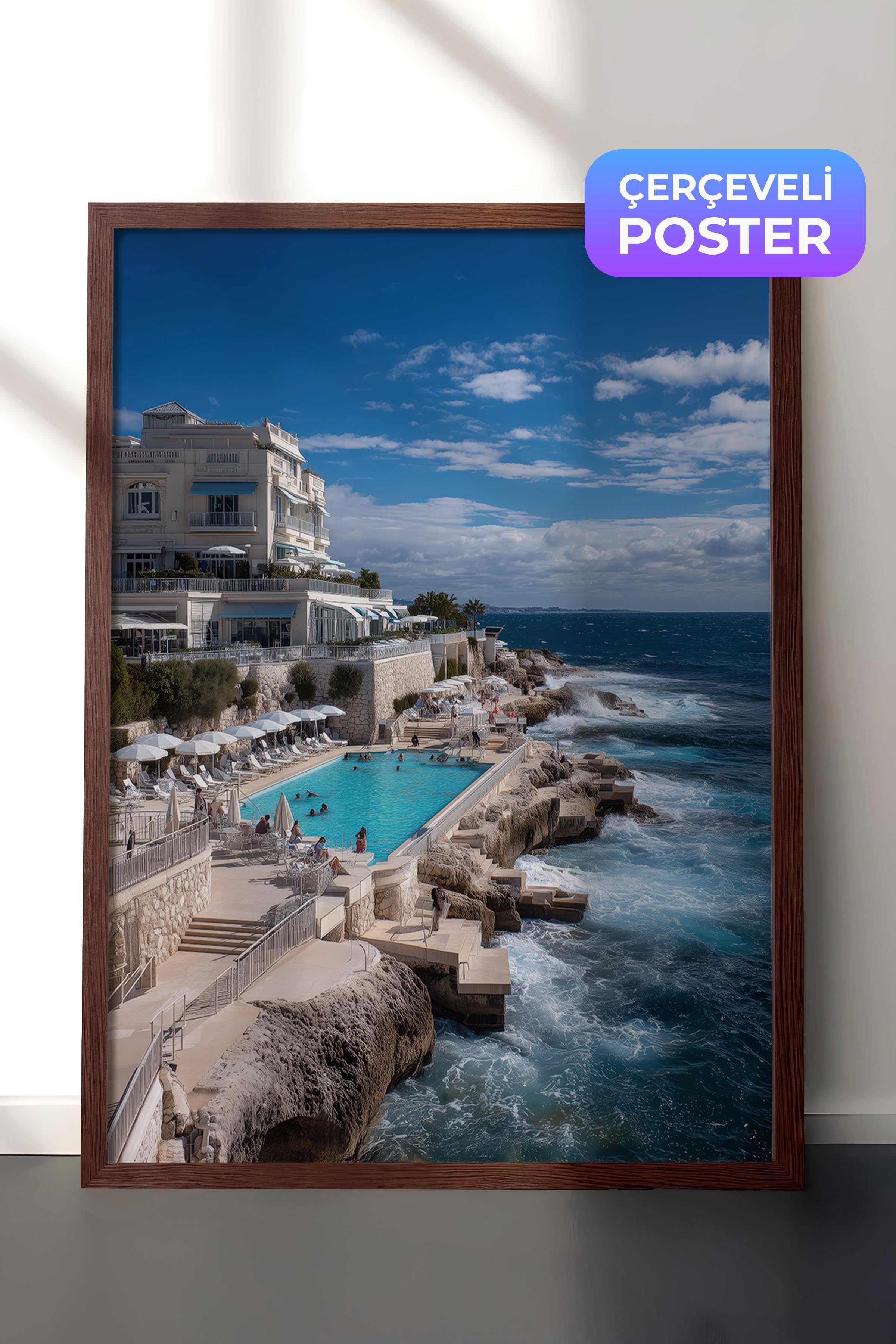 Deniz Kenarı ve Bina Posteri, Kahverengi Çerçeveli Poster, Old Money Serisi, NO:113236