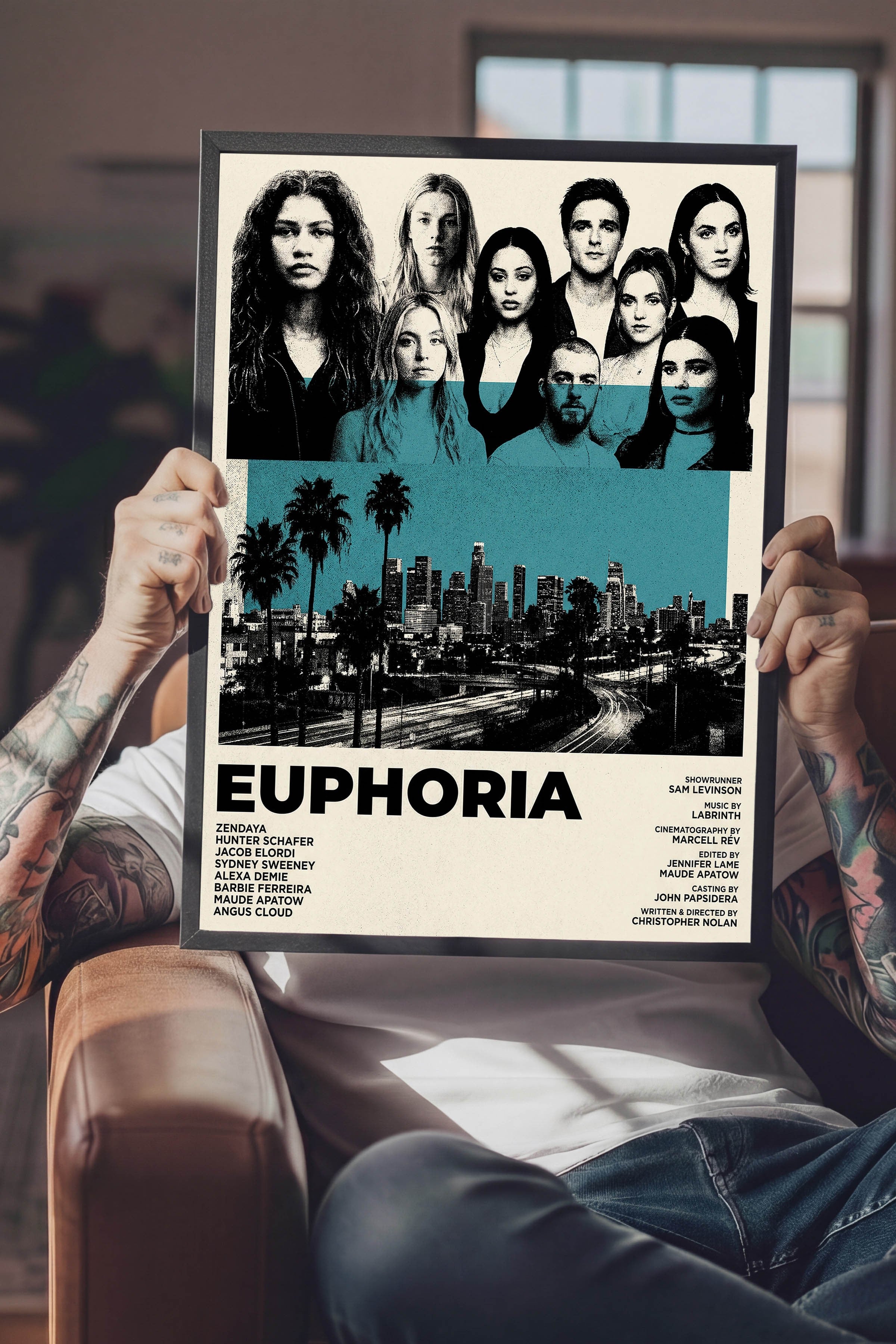 Euphoria Siyah Çerçeveli Poster, Sinema ve Dizi Tablo, Film Dizi Afişleri NO:112791