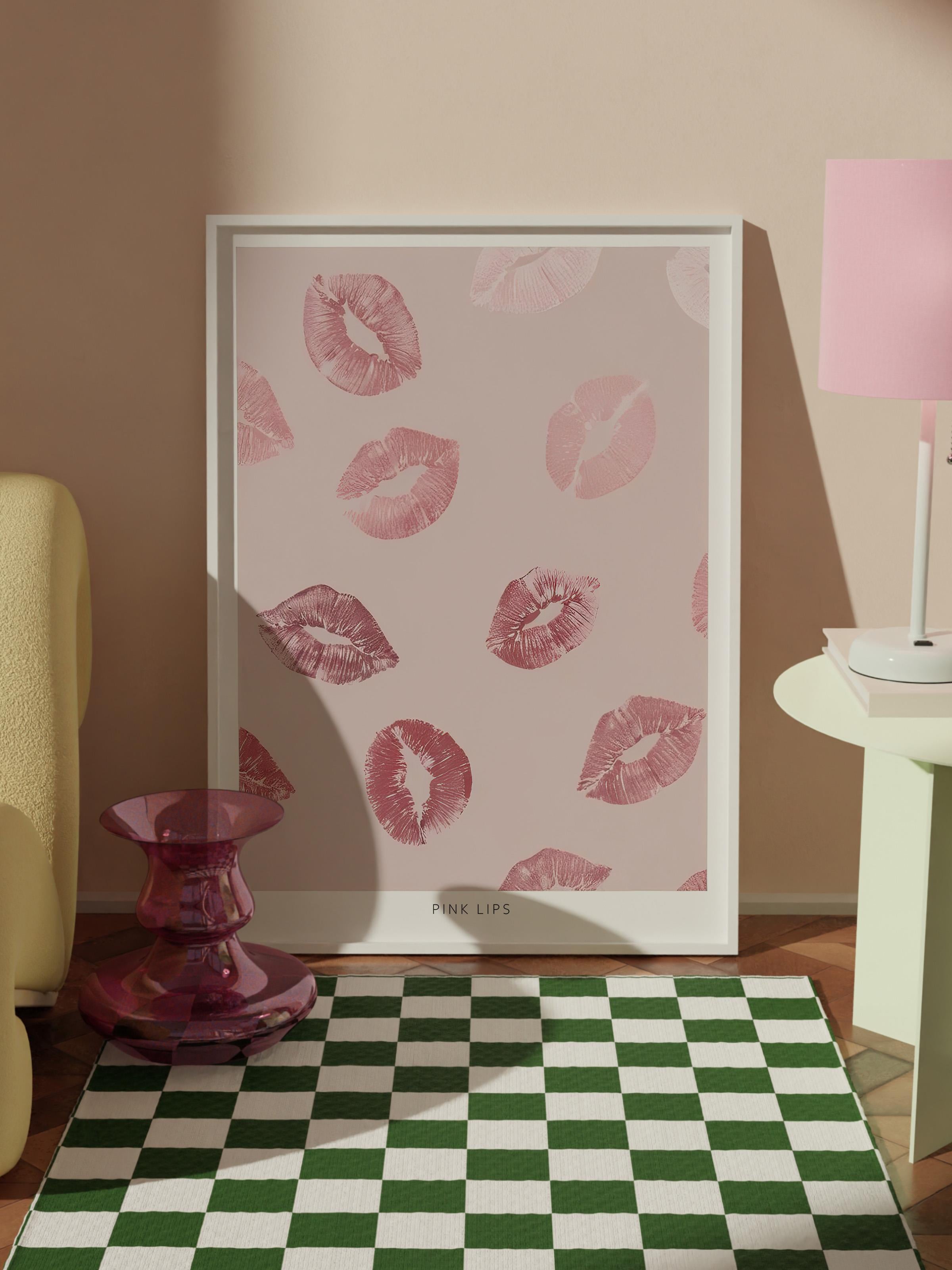 Glossy Lips Çerçeveli Tablo, Beyaz Çerçeve ve Poster, Dikey Duvar Tablosu Comfort Serisi NO:108382