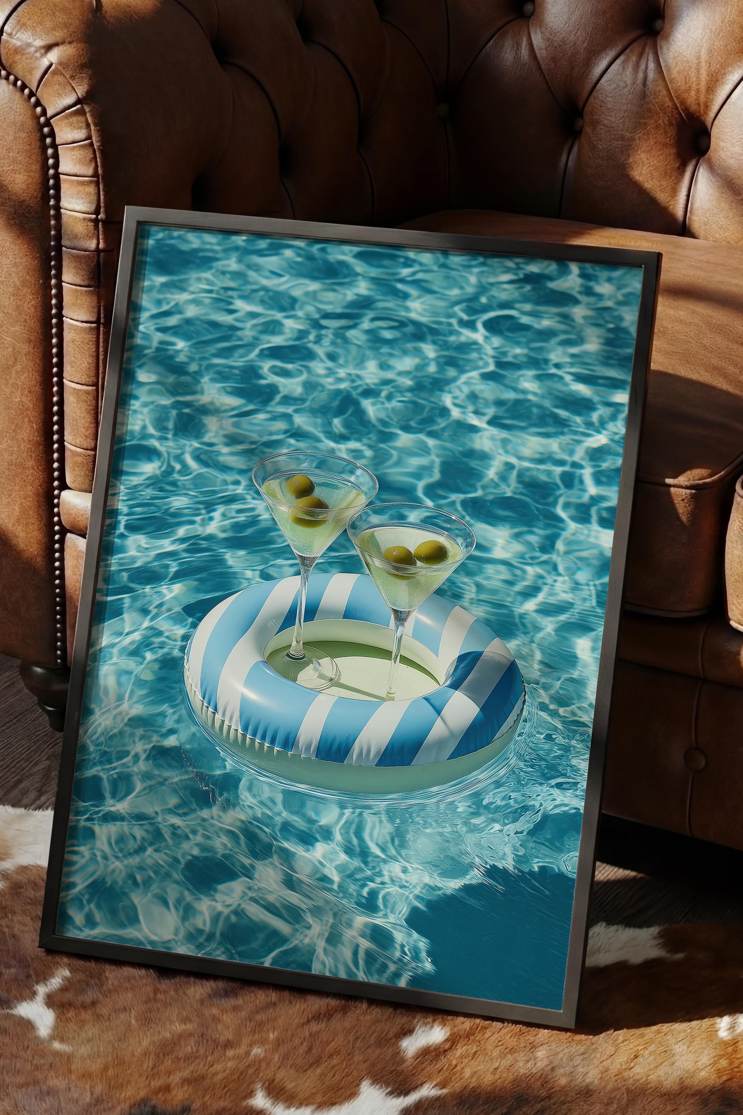 Havuz ve Martini Bardağı Posteri, Siyah Çerçeveli Poster, Old Money Serisi, NO:113247