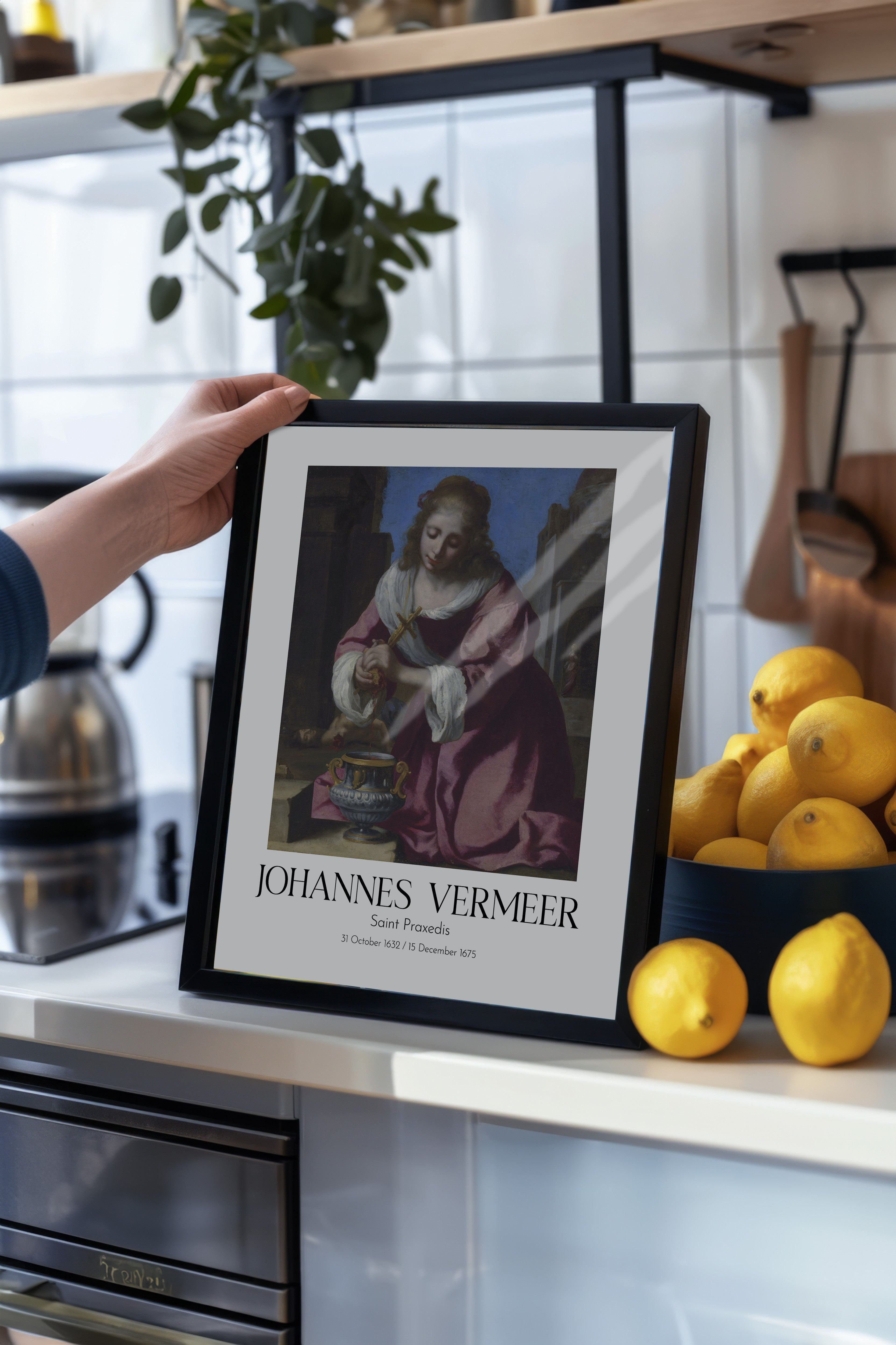 Johannes Vermeer - Saint Praxedis, Siyah Çerçeveli Tablo, Sanat Serisi NO:110352