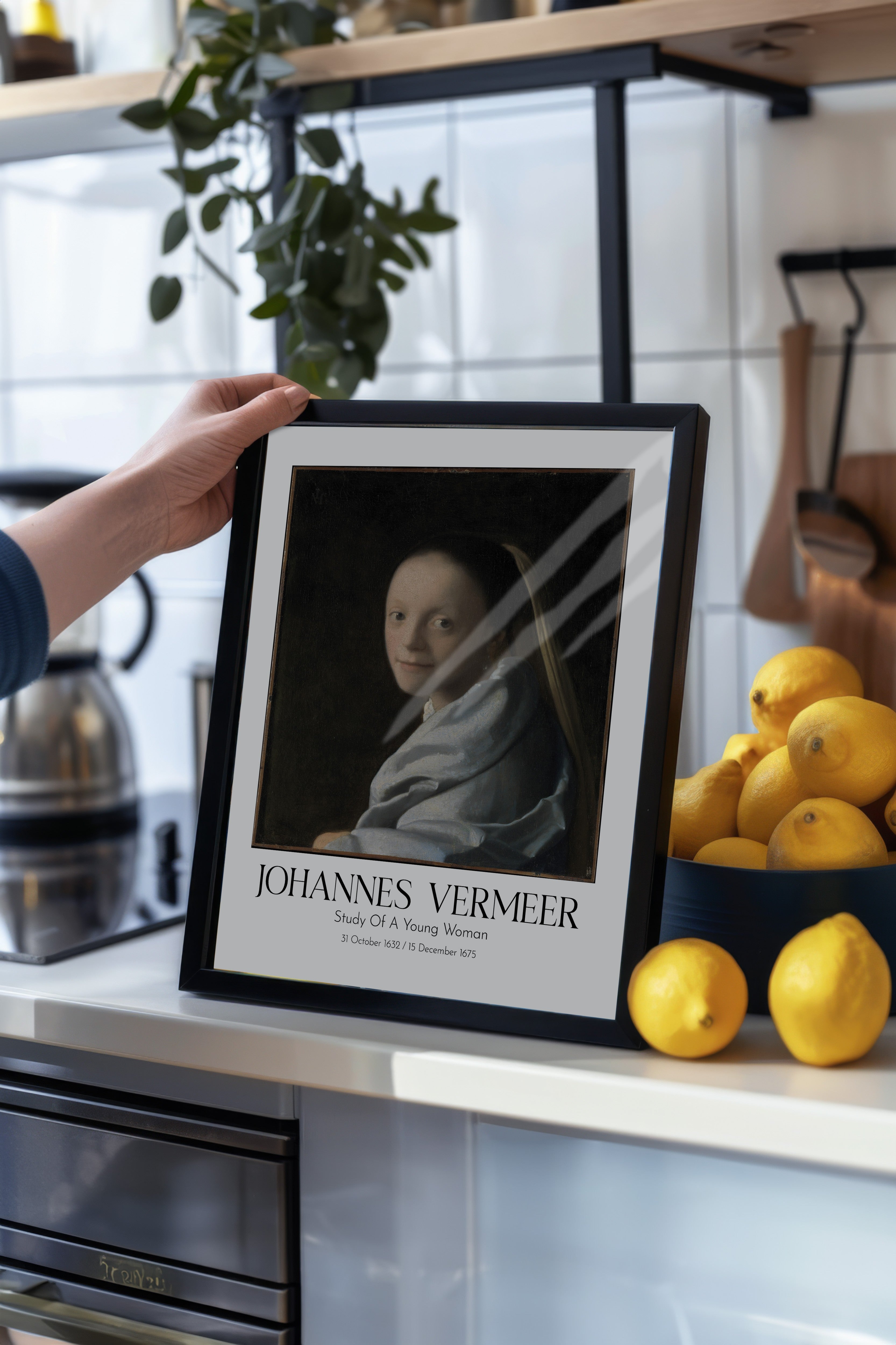 Johannes Vermeer - Study Of A Young Woman, Siyah Çerçeveli Tablo, Sanat Serisi NO:110353