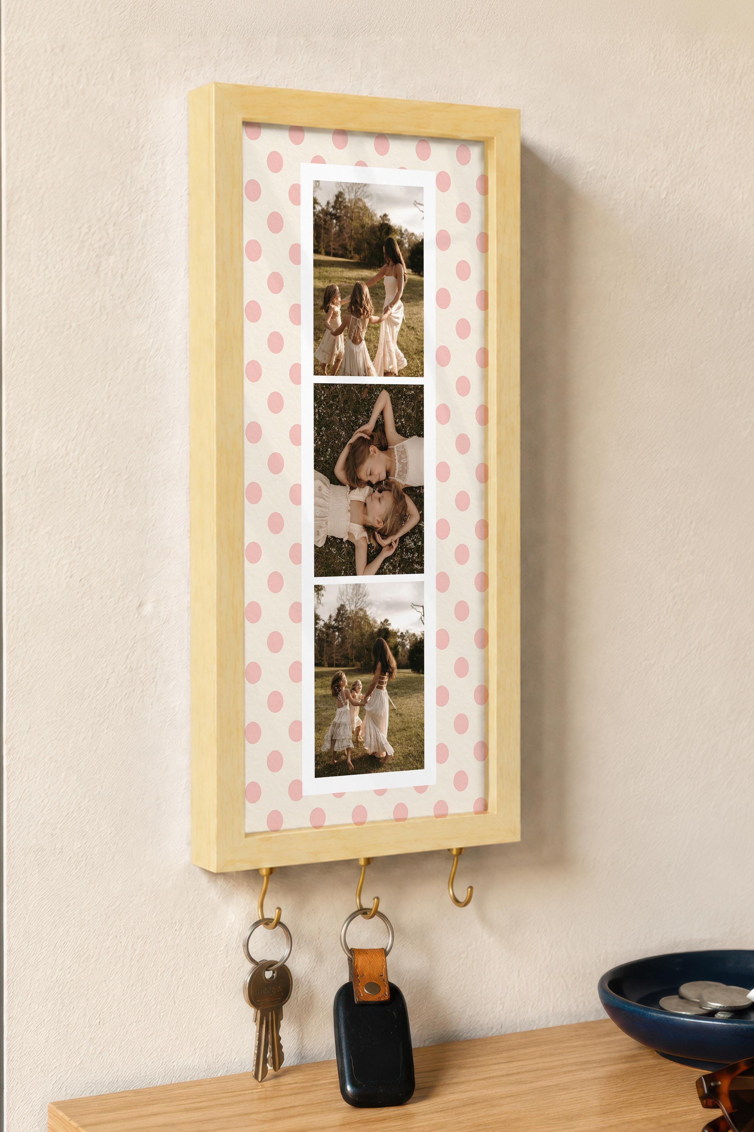 Kişiye Özel Tablo Anahtarlık, Photobooth Stili Bej Fotoğraf Çerçevesi, Vintage Duvar Dekoru