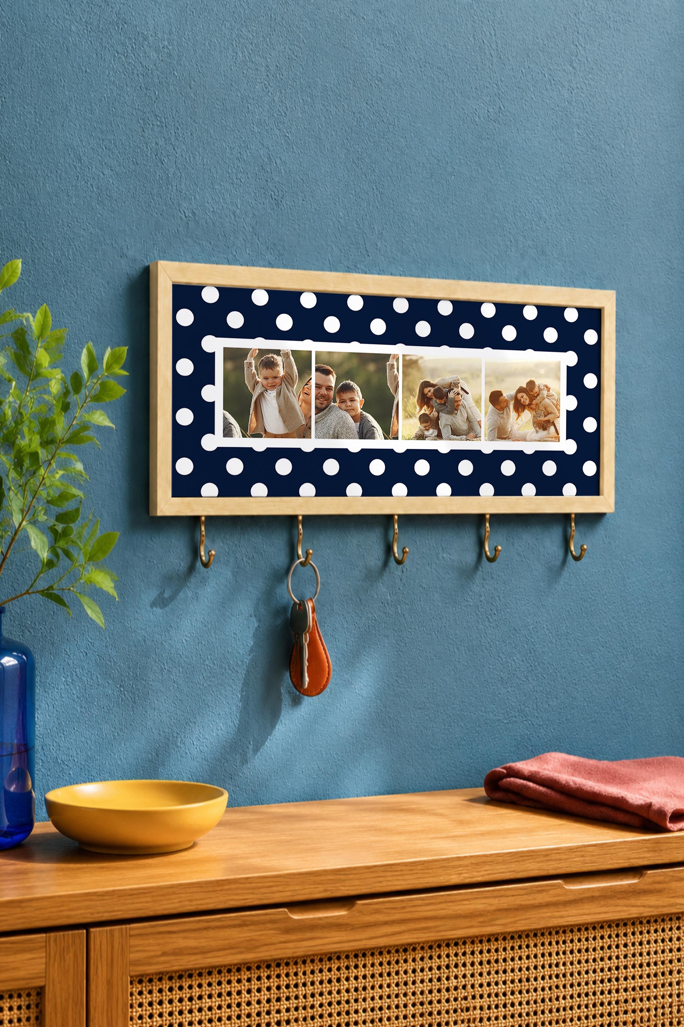 Kişiye Özel Tablo Anahtarlık, Photobooth Stili Bej Fotoğraf Çerçevesi, Vintage Duvar Dekoru