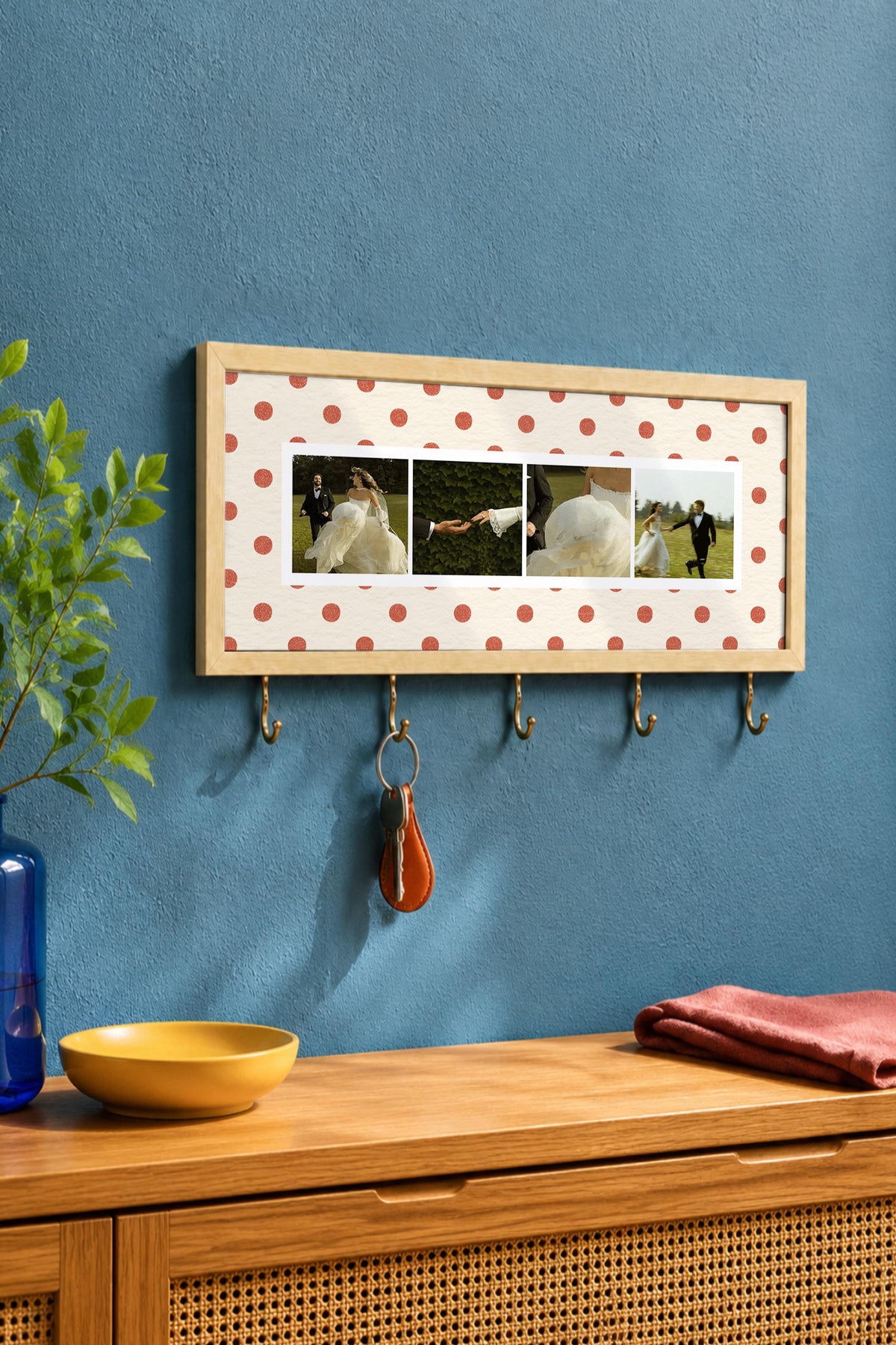 Kişiye Özel Tablo Anahtarlık, Photobooth Stili Bej Fotoğraf Çerçevesi, Vintage Duvar Dekoru