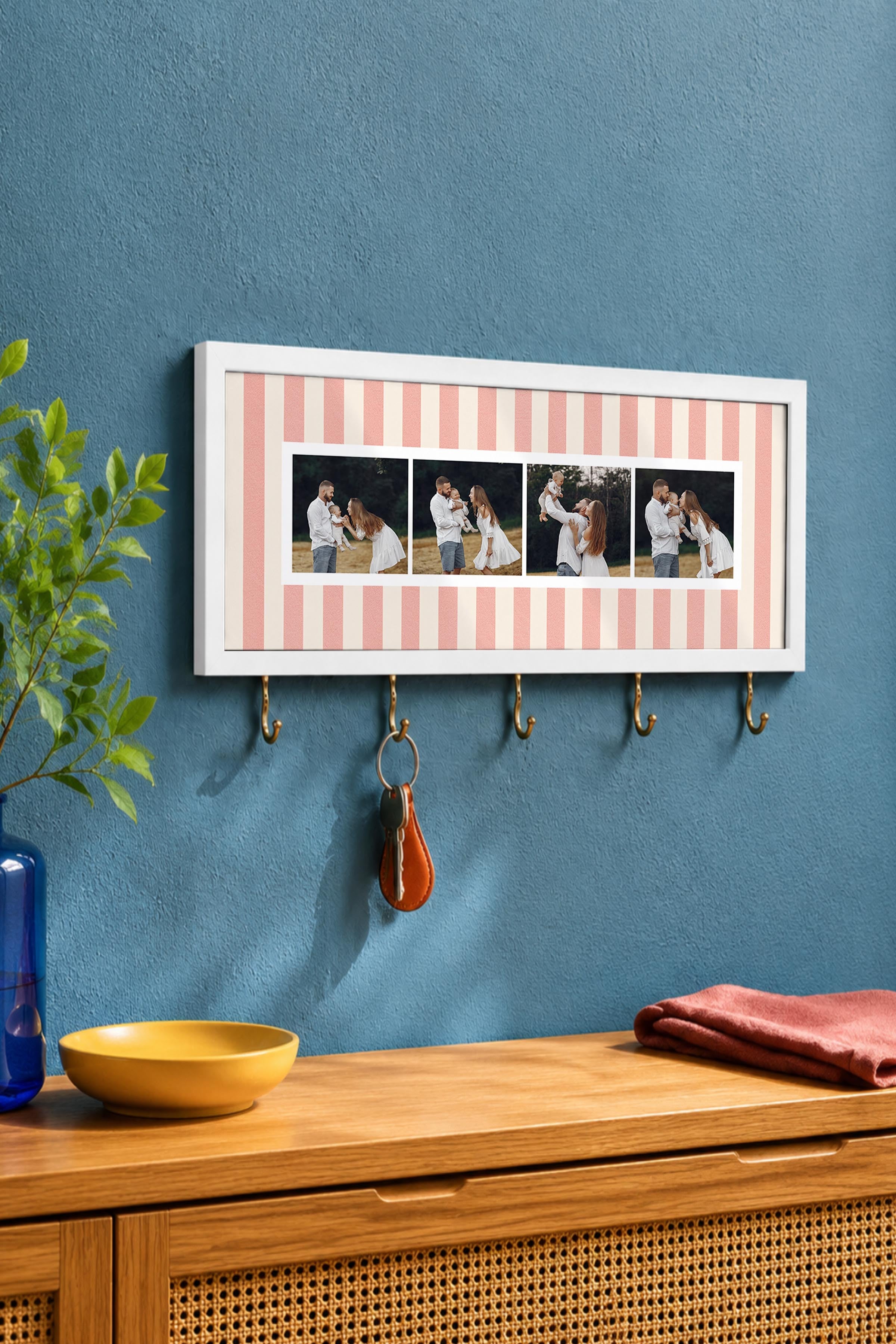 Kişiye Özel Tablo Anahtarlık, Photobooth Stili Beyaz Fotoğraf Çerçevesi, Vintage Duvar Dekoru
