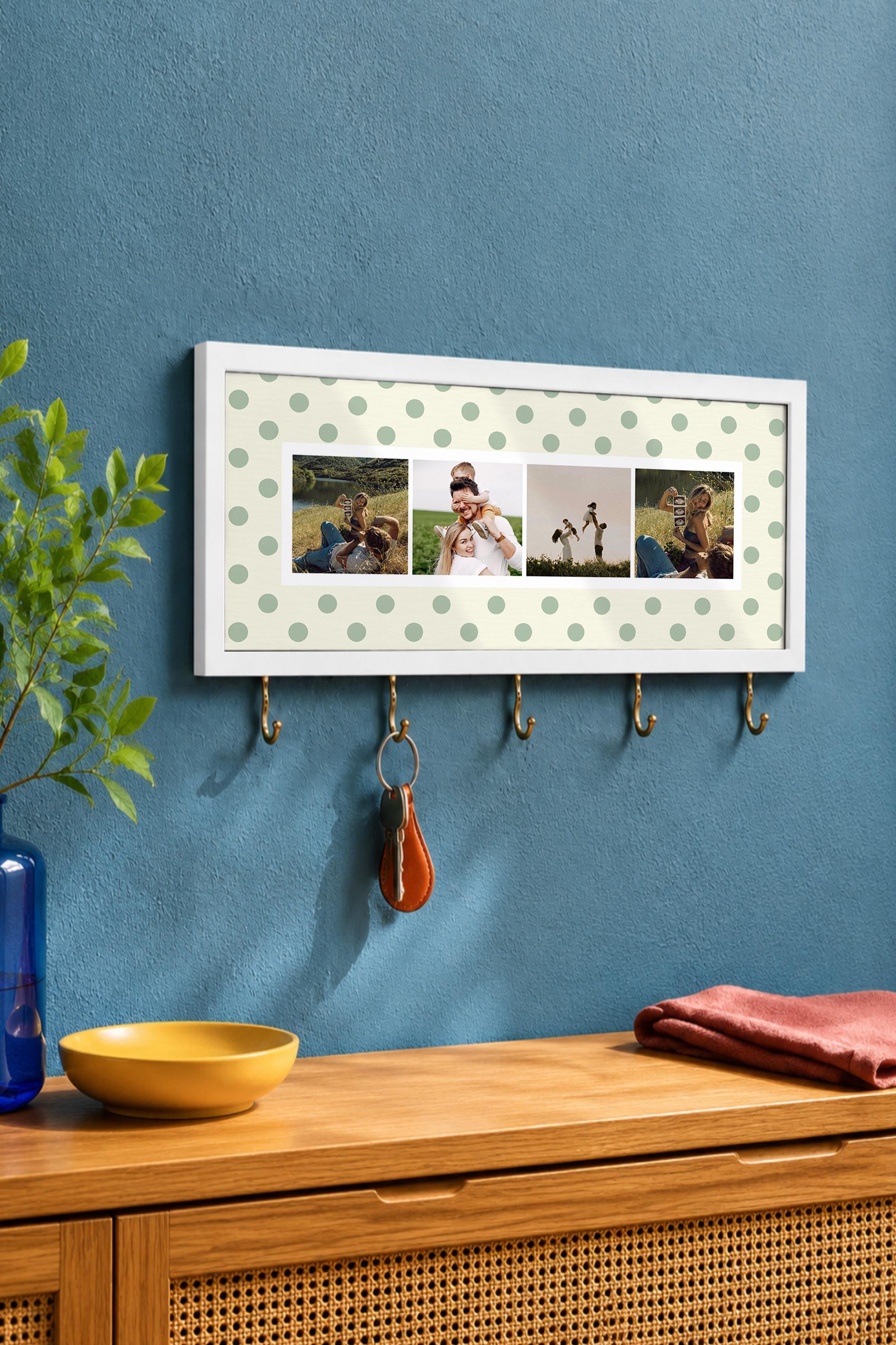 Kişiye Özel Tablo Anahtarlık, Photobooth Stili Beyaz Fotoğraf Çerçevesi, Vintage Duvar Dekoru