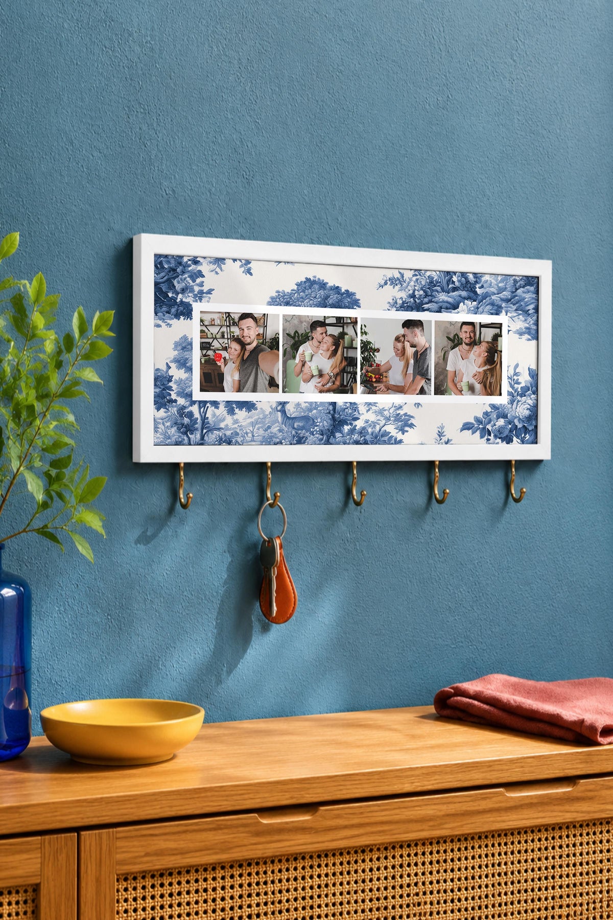 Kişiye Özel Tablo Anahtarlık, Photobooth Stili Beyaz Fotoğraf Çerçevesi, Vintage Duvar Dekoru