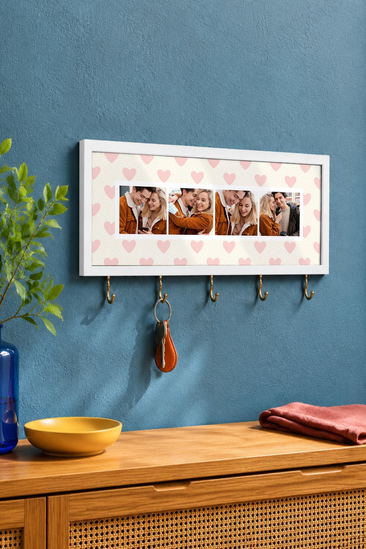 Kişiye Özel Tablo Anahtarlık, Photobooth Stili Beyaz Fotoğraf Çerçevesi, Vintage Duvar Dekoru