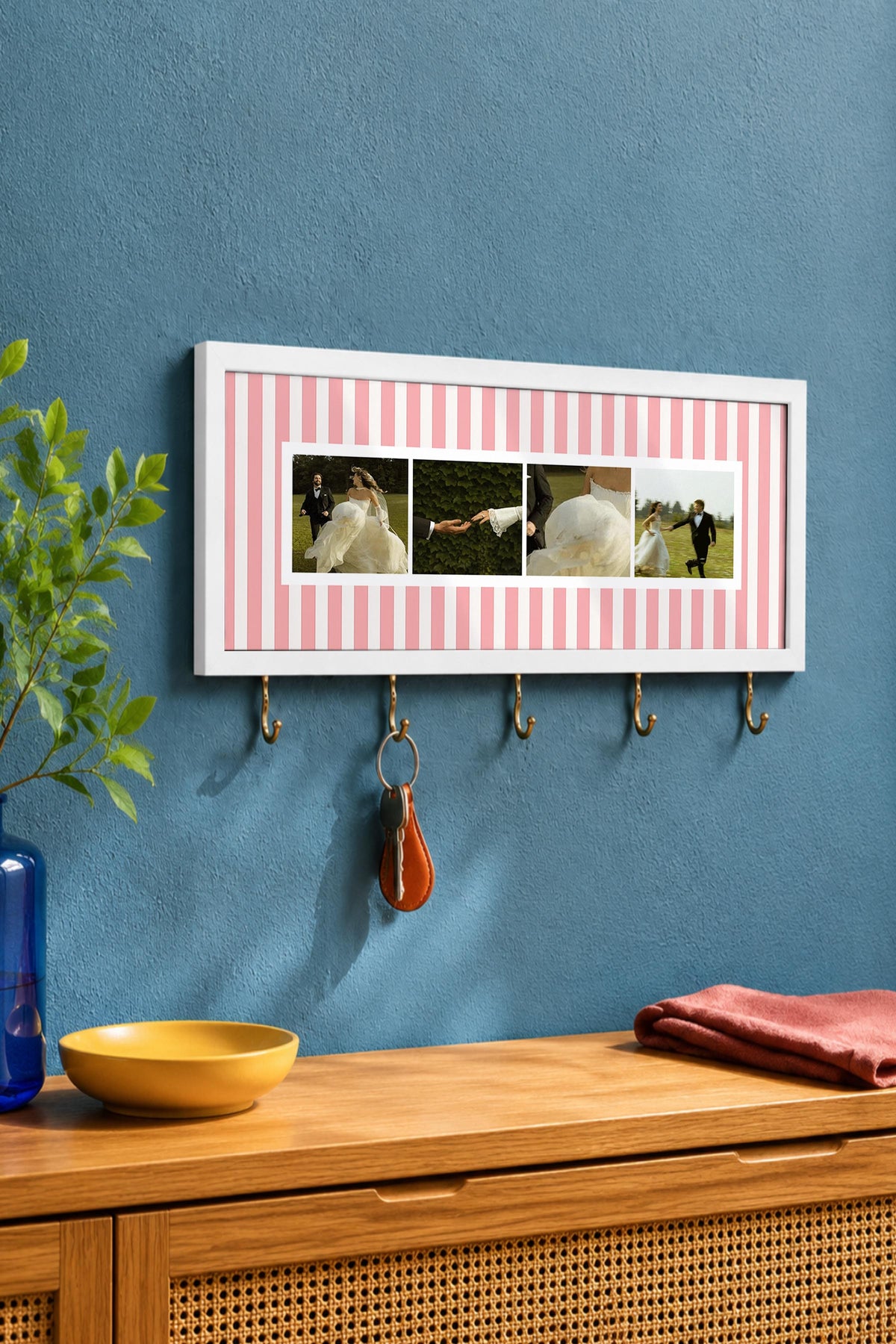 Kişiye Özel Tablo Anahtarlık, Photobooth Stili Beyaz Fotoğraf Çerçevesi, Vintage Duvar Dekoru