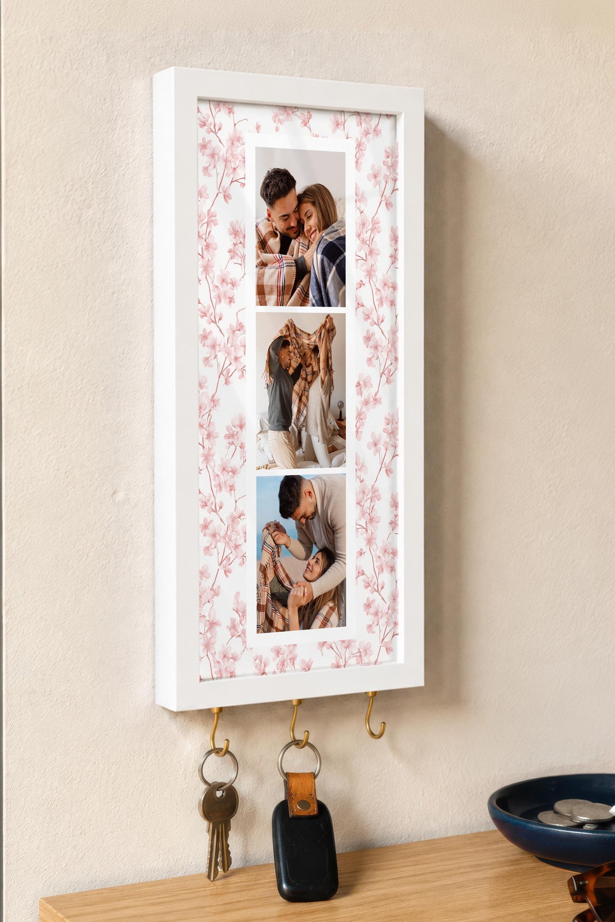 Kişiye Özel Tablo Anahtarlık, Photobooth Stili Beyaz Fotoğraf Çerçevesi, Vintage Duvar Dekoru