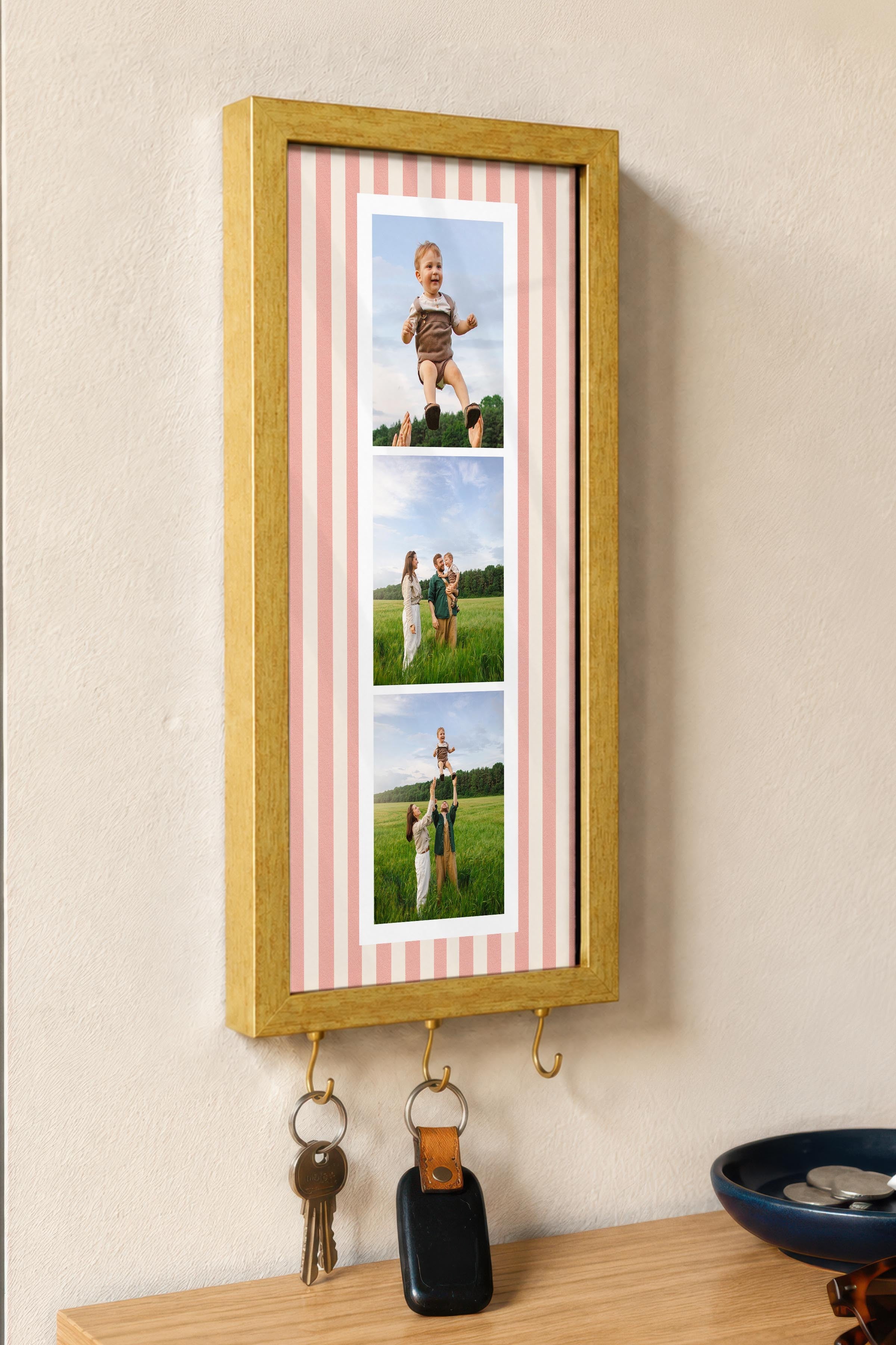 Kişiye Özel Tablo Anahtarlık, Photobooth Stili Gold Fotoğraf Çerçevesi, Vintage Duvar Dekoru