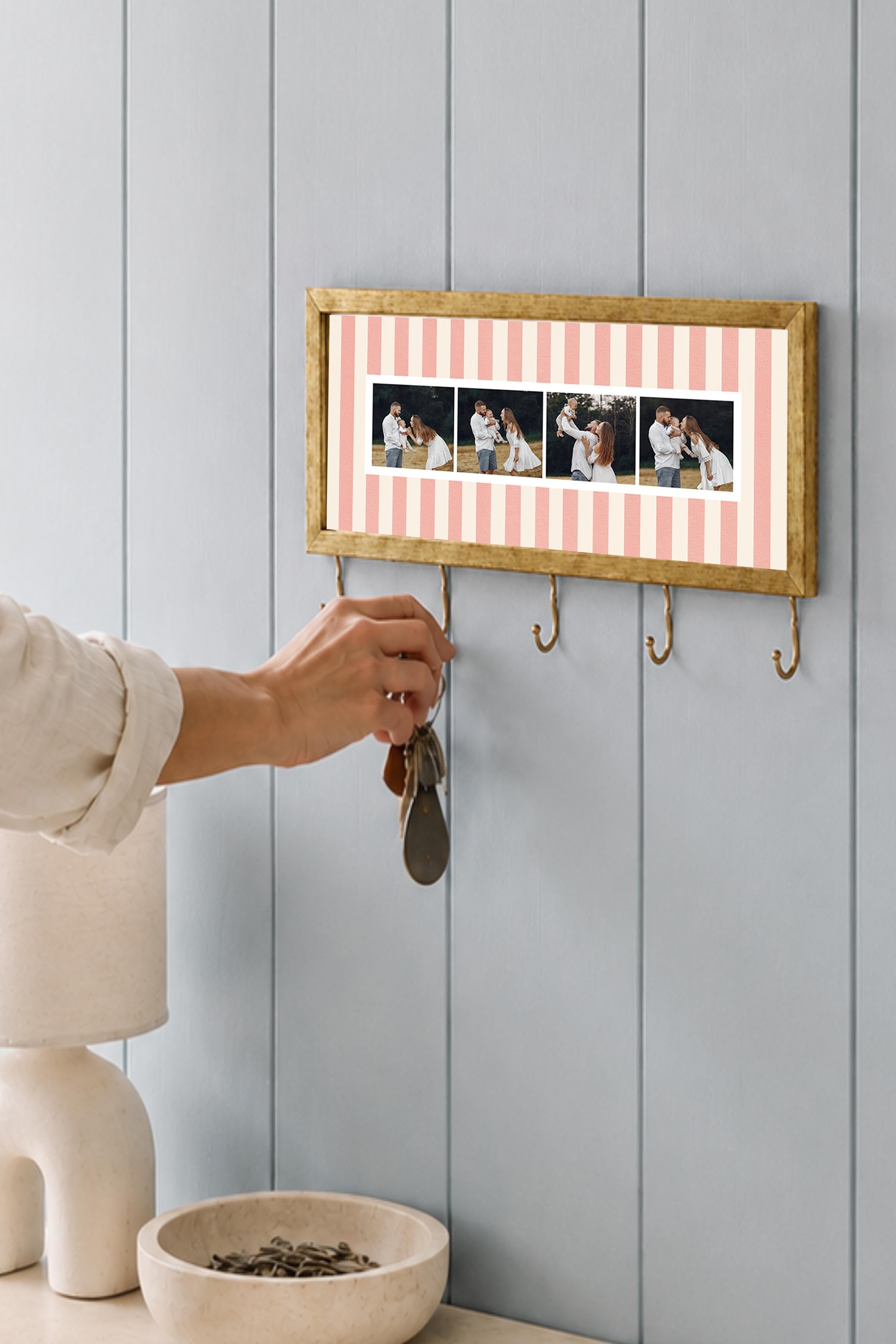 Kişiye Özel Tablo Anahtarlık, Photobooth Stili Gold Fotoğraf Çerçevesi, Vintage Duvar Dekoru