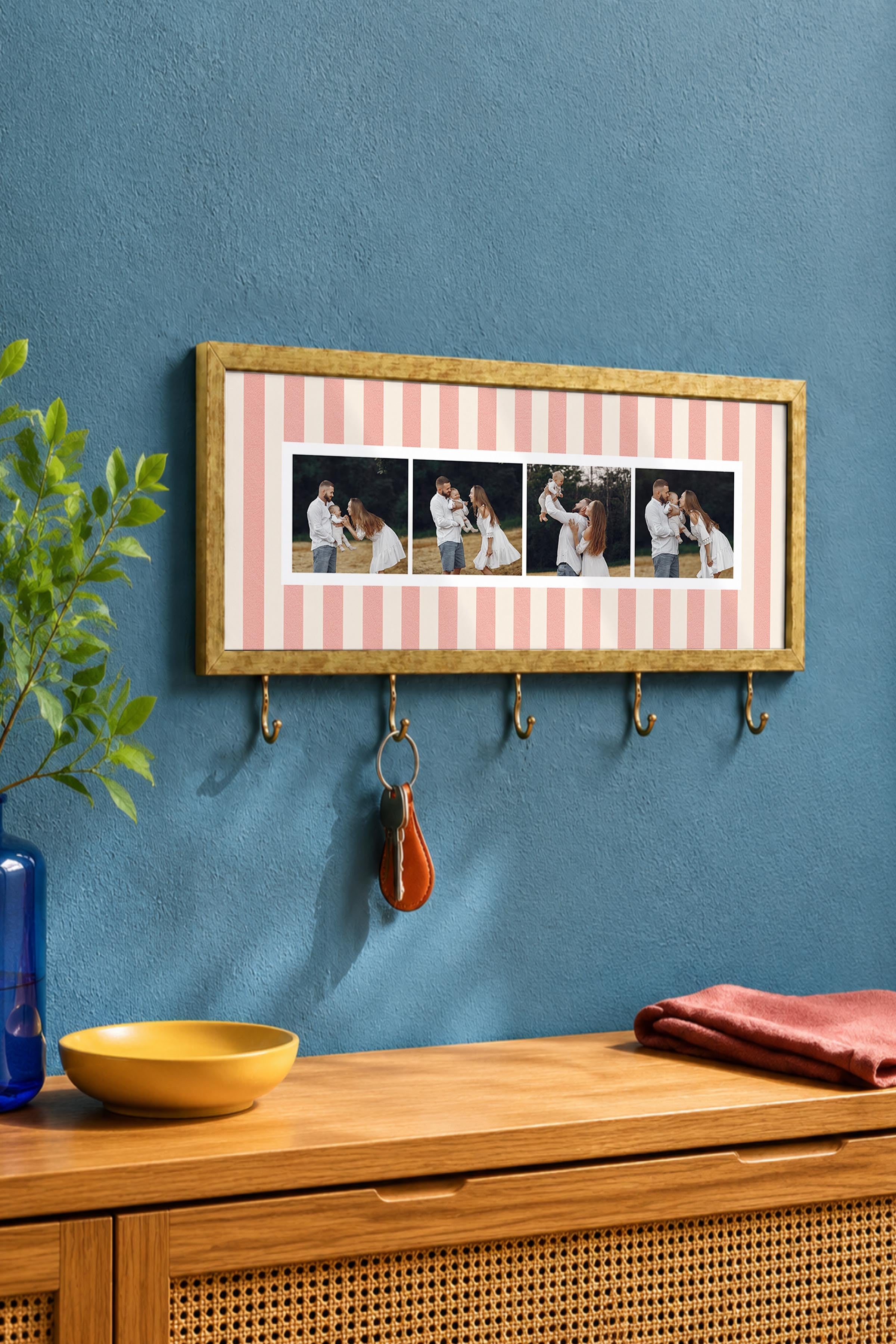 Kişiye Özel Tablo Anahtarlık, Photobooth Stili Gold Fotoğraf Çerçevesi, Vintage Duvar Dekoru