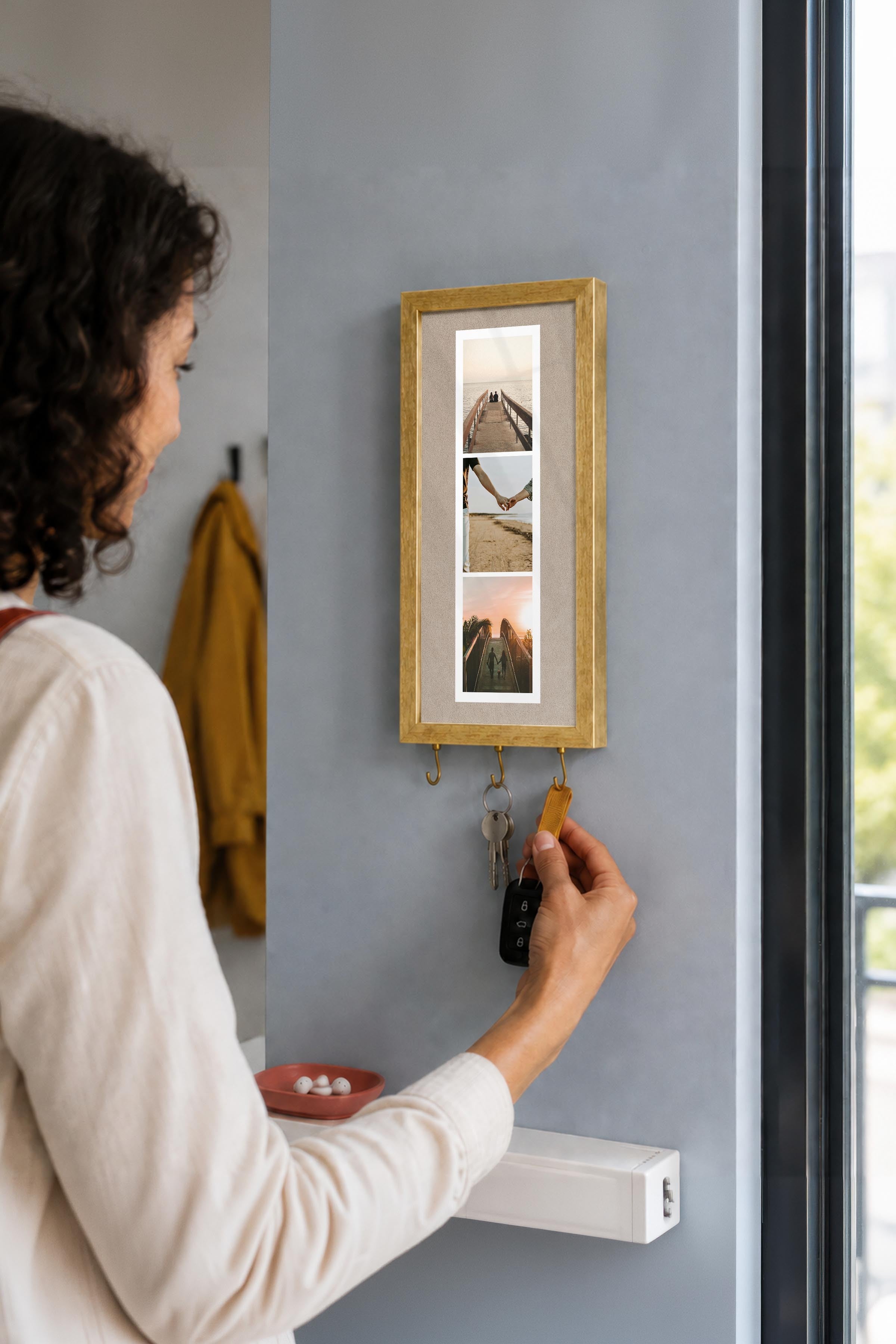 Kişiye Özel Tablo Anahtarlık, Photobooth Stili Gold Fotoğraf Çerçevesi, Vintage Duvar Dekoru