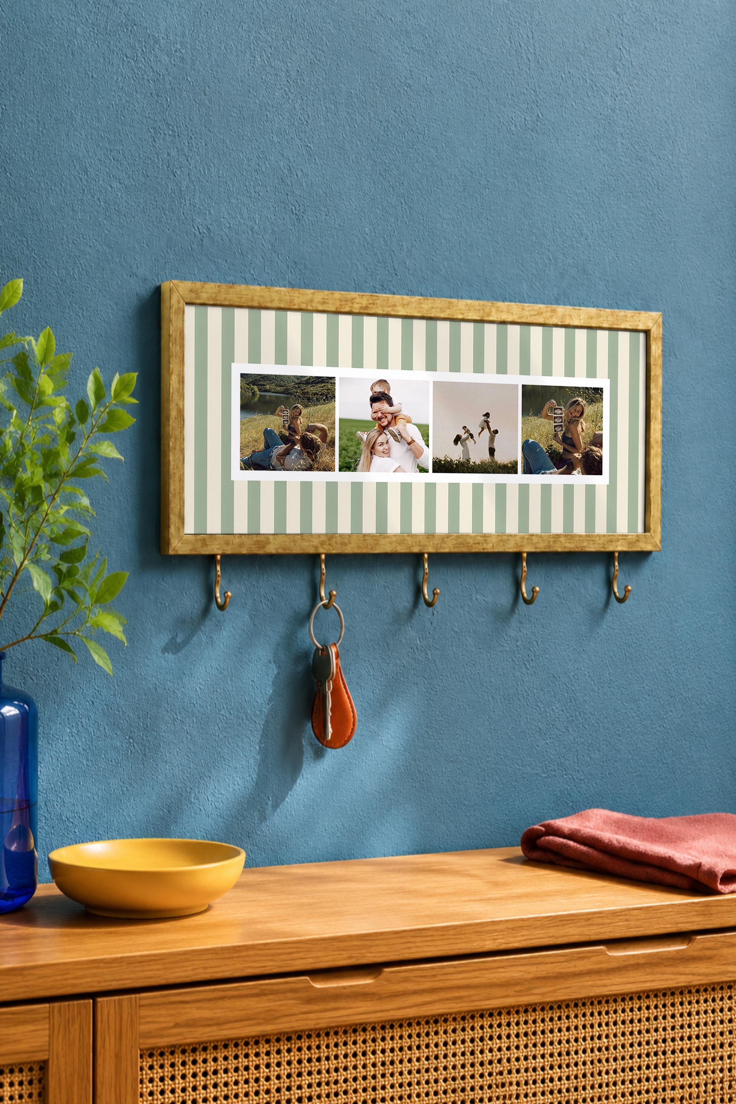 Kişiye Özel Tablo Anahtarlık, Photobooth Stili Gold Fotoğraf Çerçevesi, Vintage Duvar Dekoru