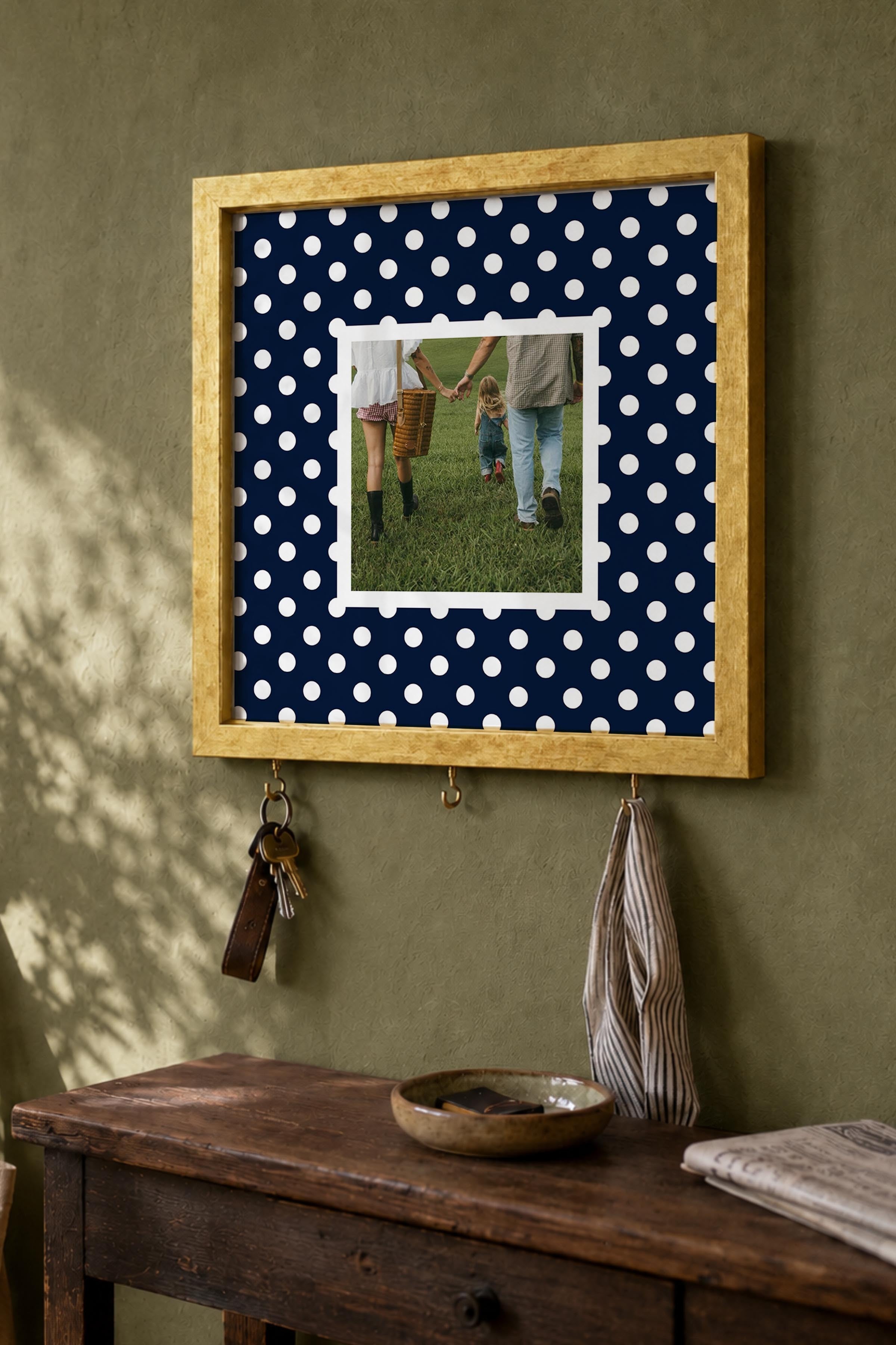Kişiye Özel Tablo Anahtarlık, Photobooth Stili Gold Fotoğraf Çerçevesi, Vintage Duvar Dekoru
