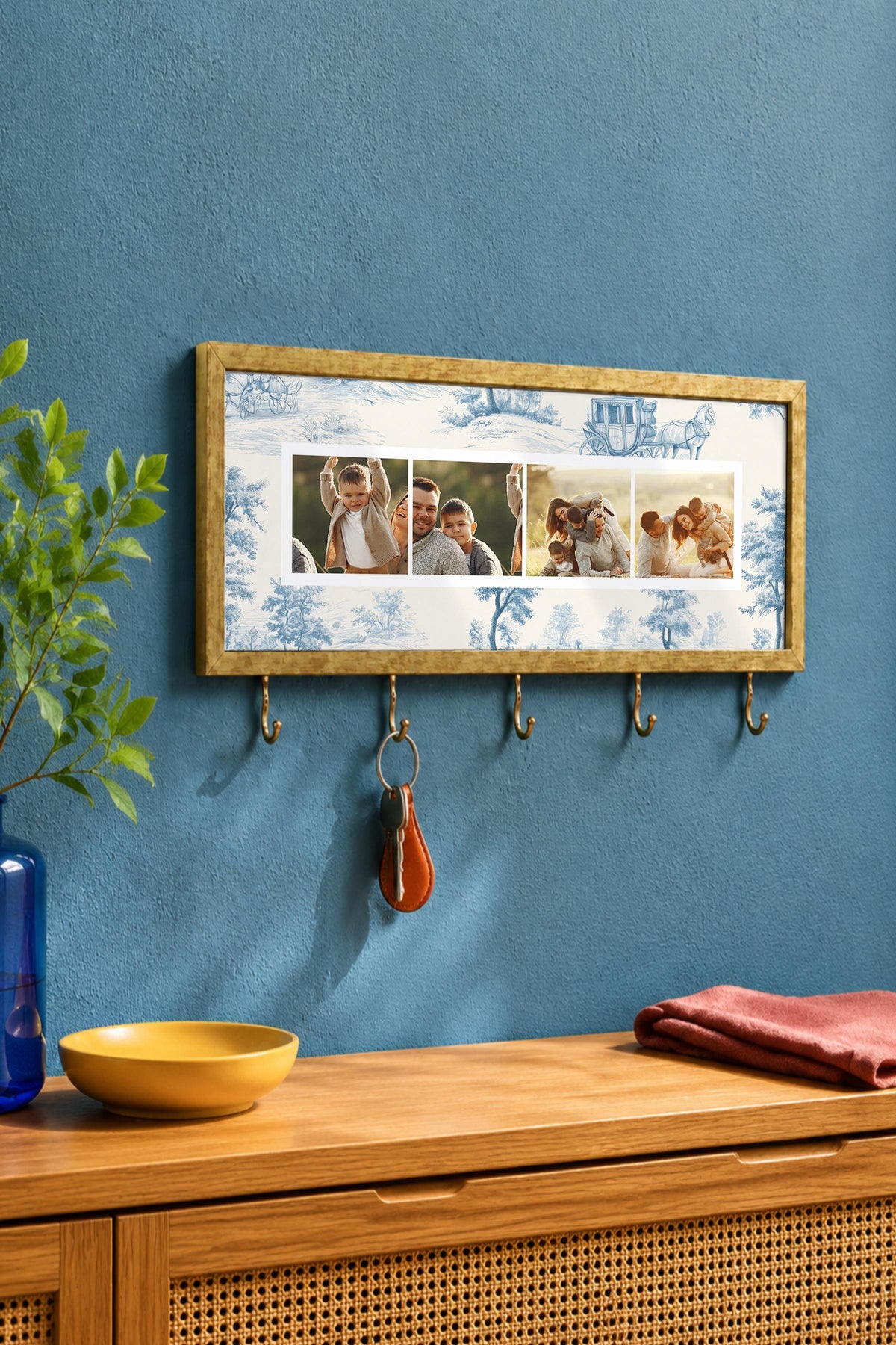 Kişiye Özel Tablo Anahtarlık, Photobooth Stili Gold Fotoğraf Çerçevesi, Vintage Duvar Dekoru
