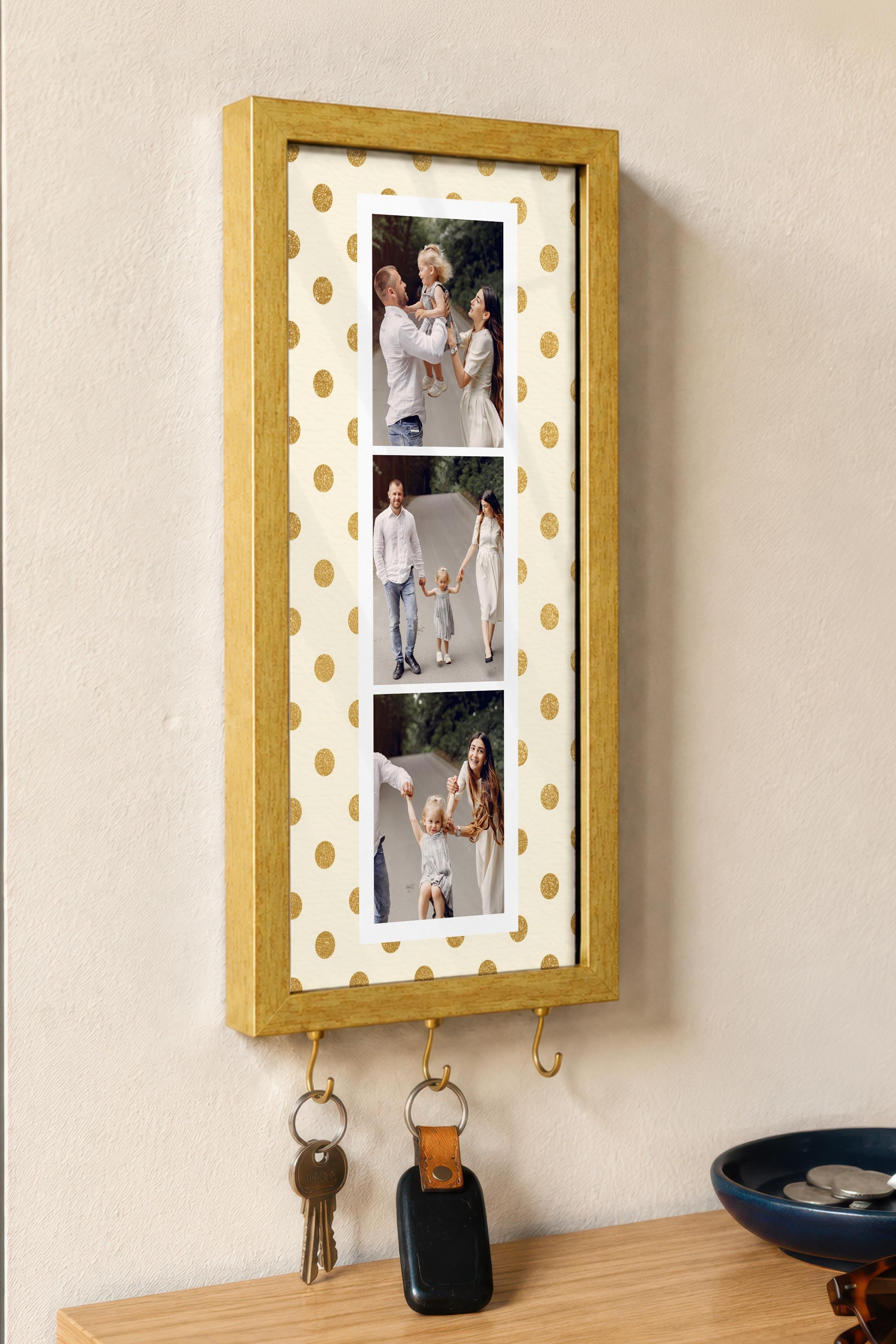 Kişiye Özel Tablo Anahtarlık, Photobooth Stili Gold Fotoğraf Çerçevesi, Vintage Duvar Dekoru