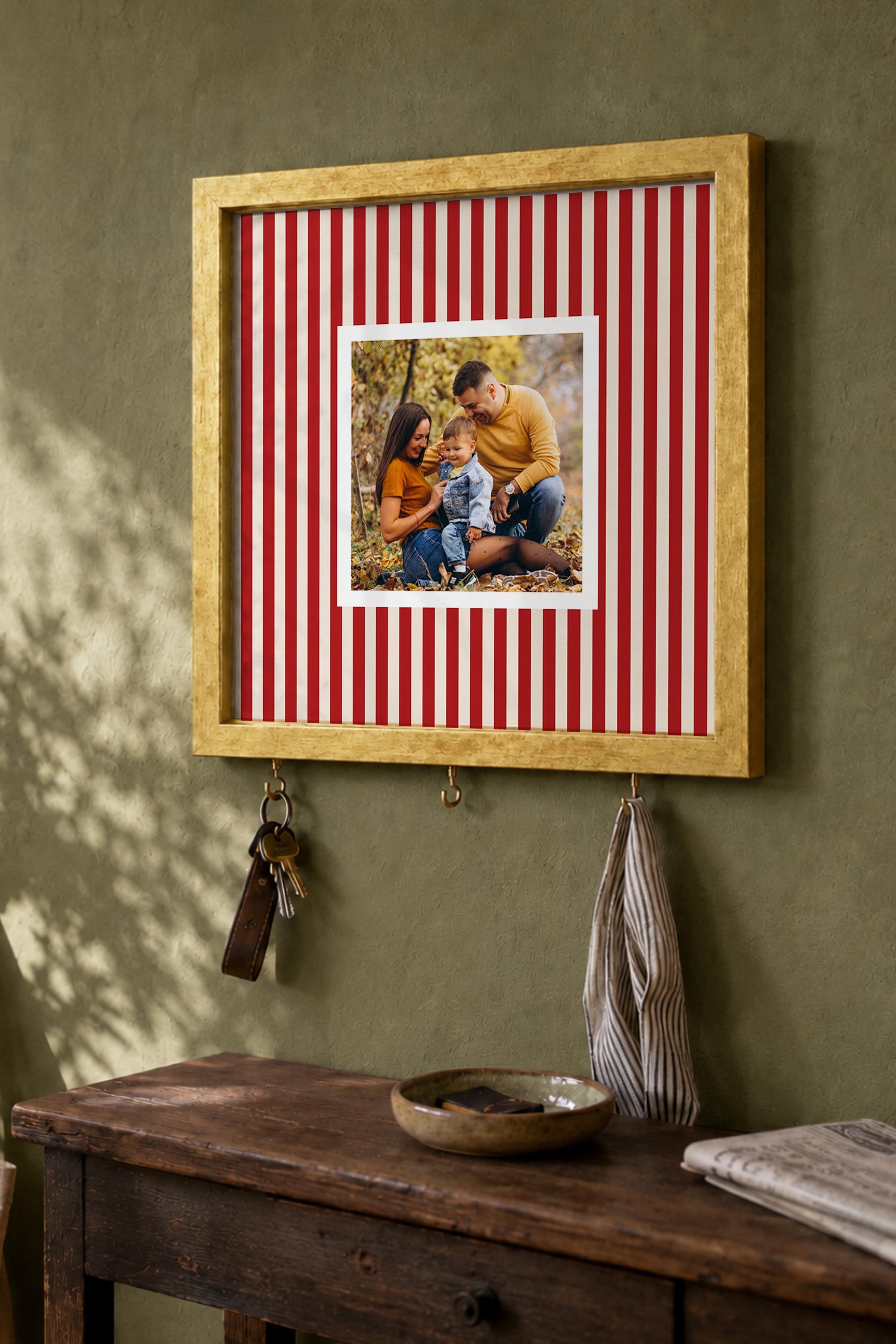 Kişiye Özel Tablo Anahtarlık, Photobooth Stili Gold Fotoğraf Çerçevesi, Vintage Duvar Dekoru