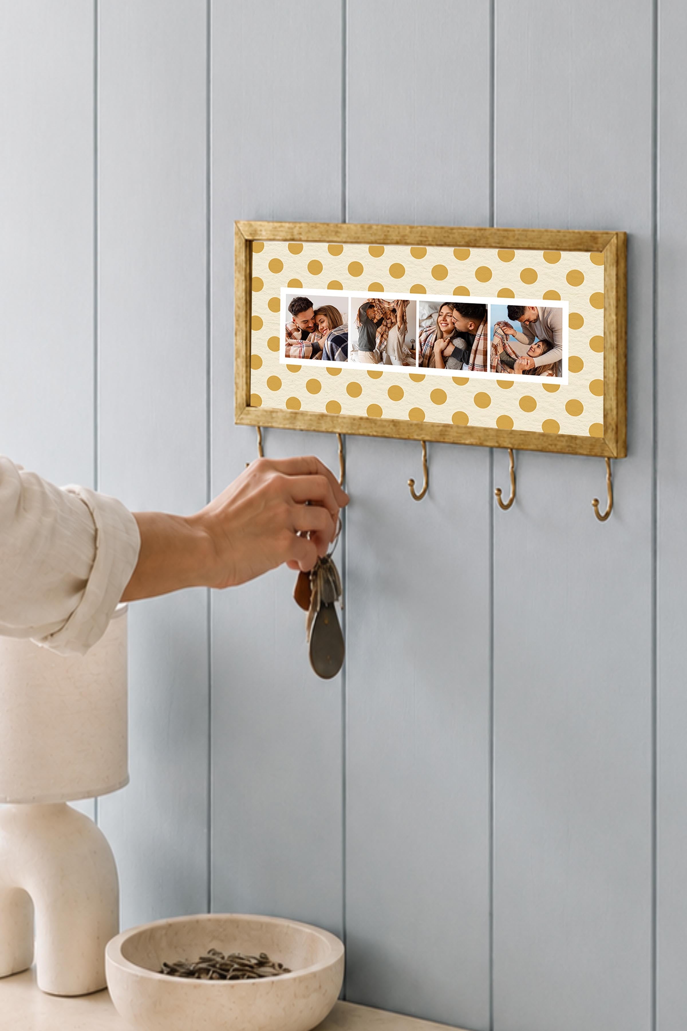 Kişiye Özel Tablo Anahtarlık, Photobooth Stili Gold Fotoğraf Çerçevesi, Vintage Duvar Dekoru