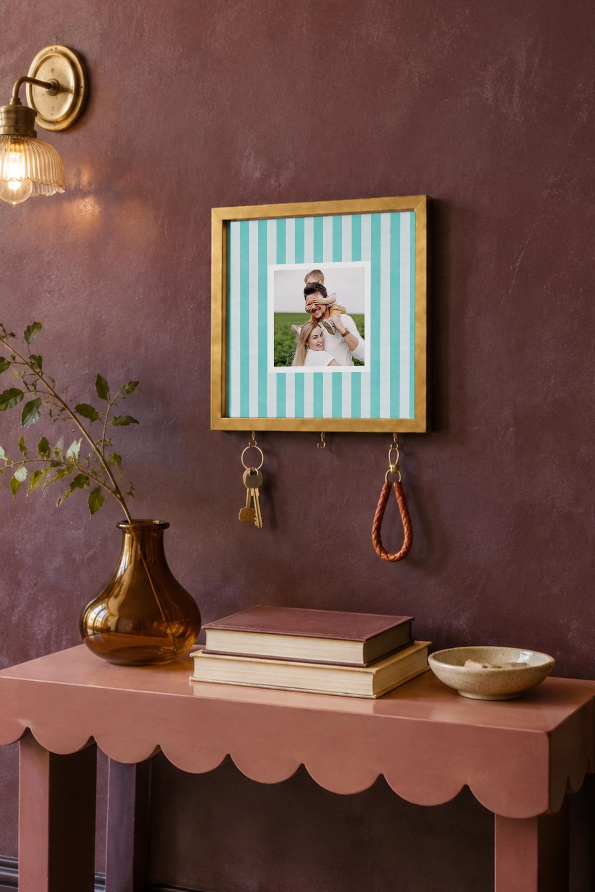 Kişiye Özel Tablo Anahtarlık, Photobooth Stili Gold Fotoğraf Çerçevesi, Vintage Duvar Dekoru