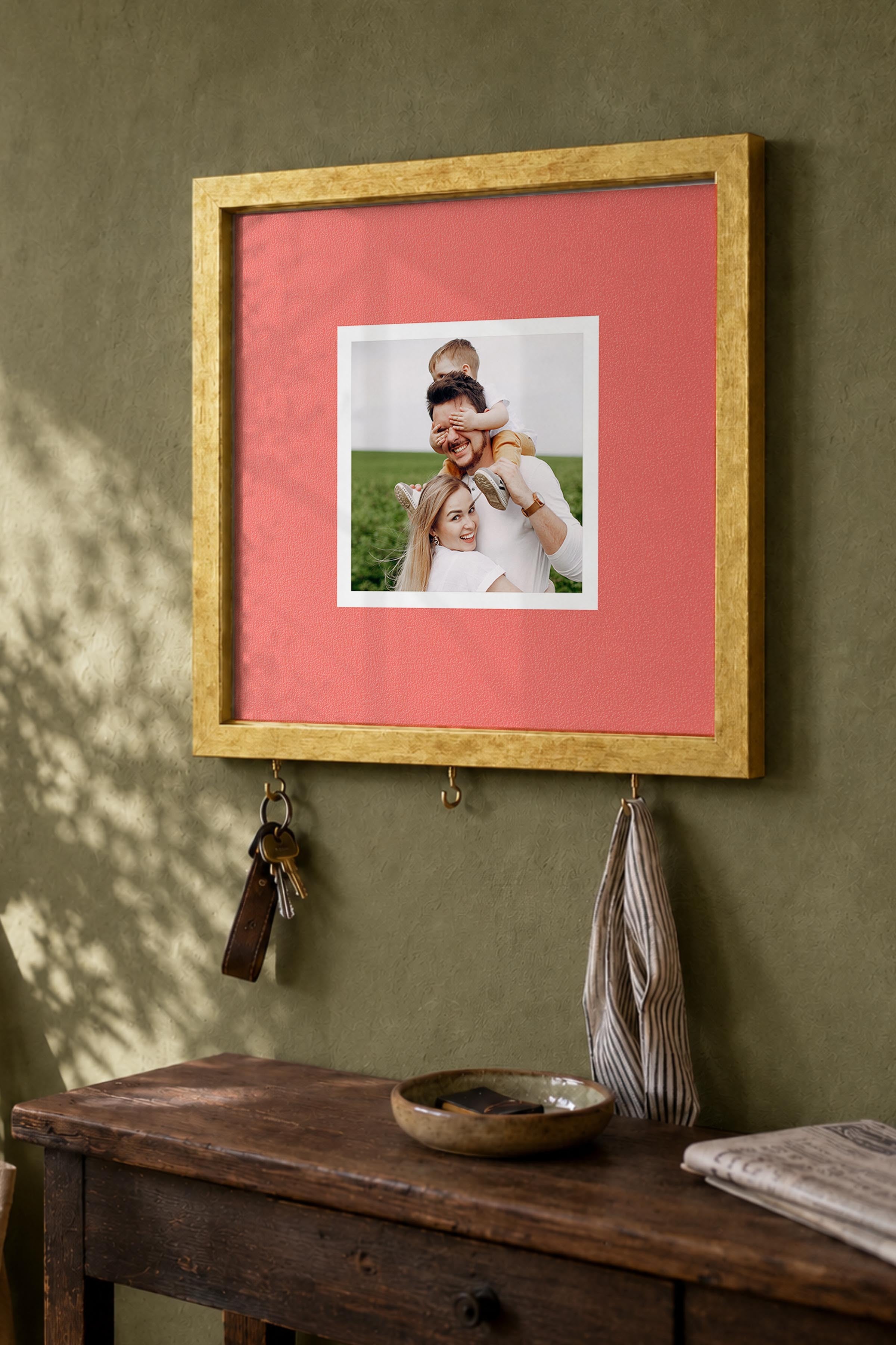 Kişiye Özel Tablo Anahtarlık, Photobooth Stili Gold Fotoğraf Çerçevesi, Vintage Duvar Dekoru