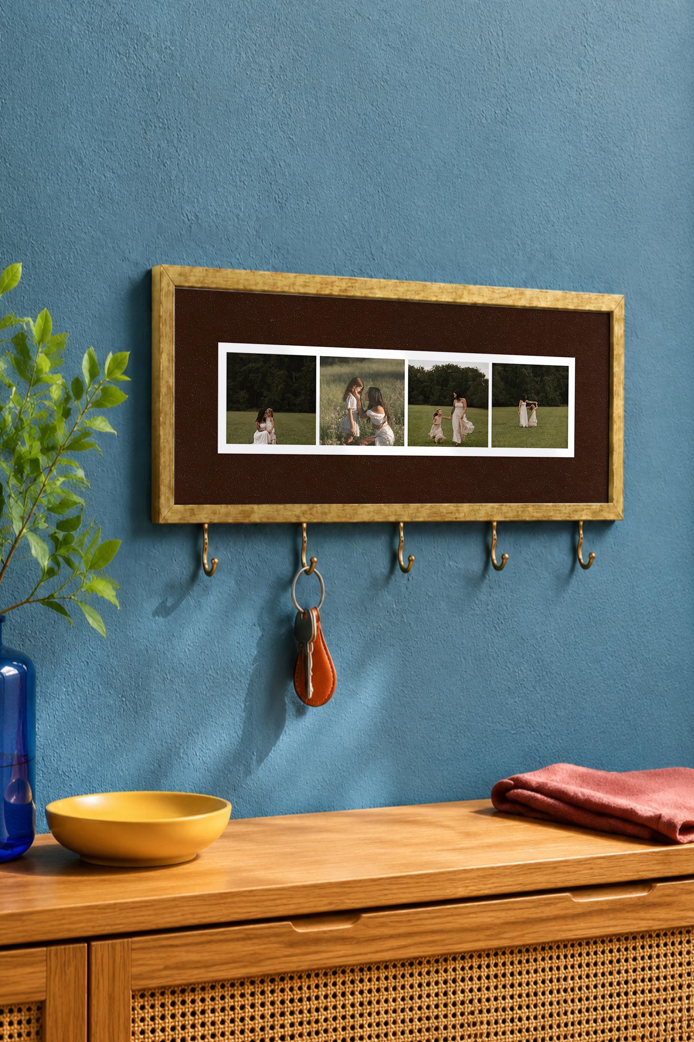 Kişiye Özel Tablo Anahtarlık, Photobooth Stili Gold Fotoğraf Çerçevesi, Vintage Duvar Dekoru