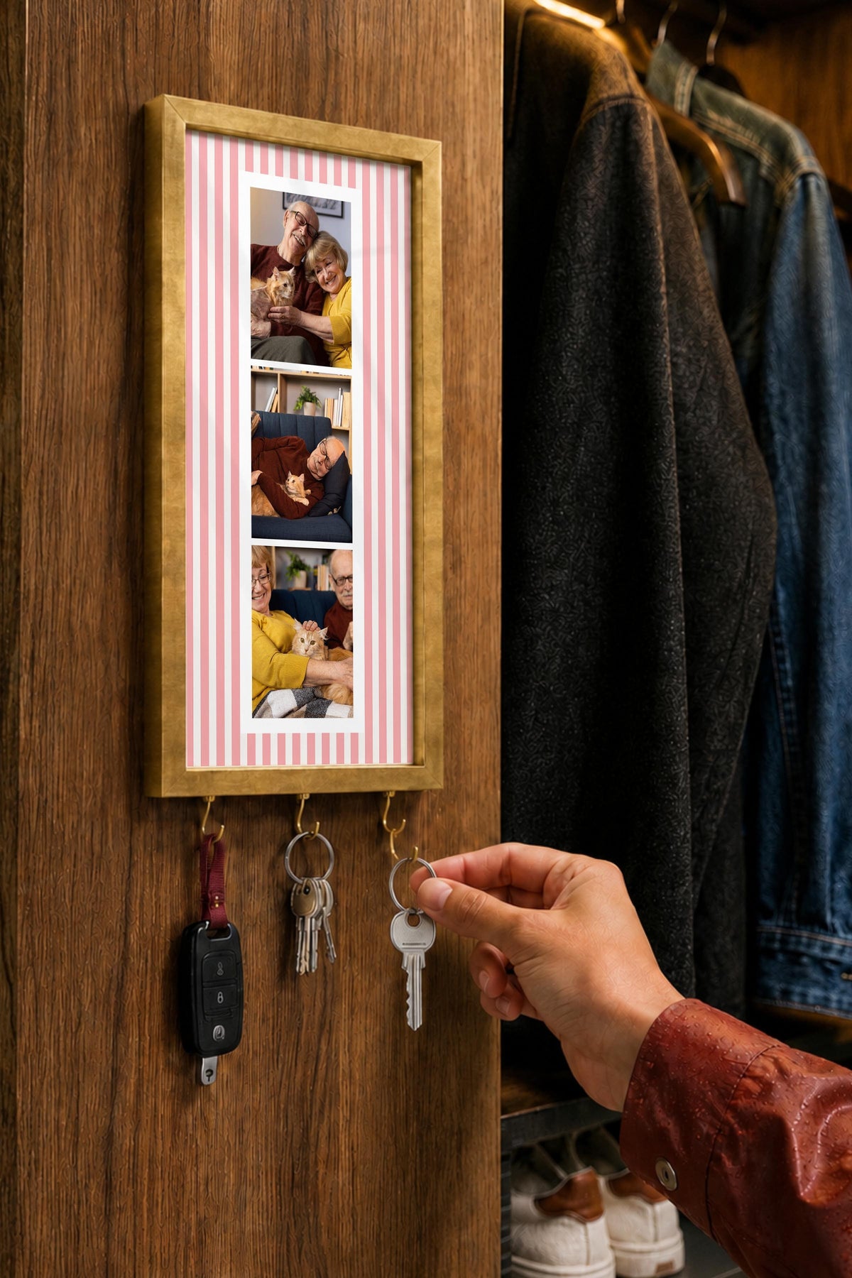 Kişiye Özel Tablo Anahtarlık, Photobooth Stili Gold Fotoğraf Çerçevesi, Vintage Duvar Dekoru