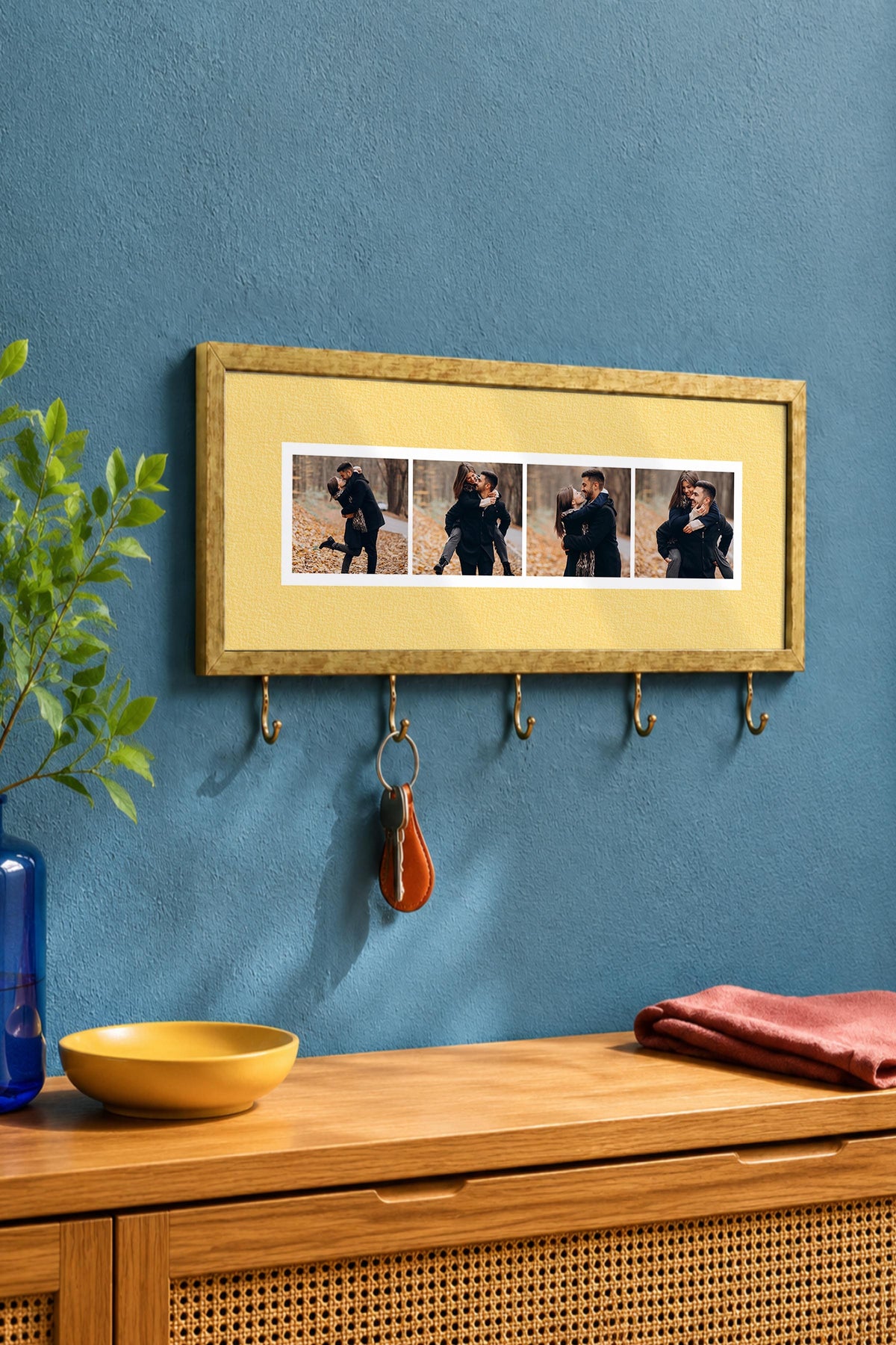 Kişiye Özel Tablo Anahtarlık, Photobooth Stili Gold Fotoğraf Çerçevesi, Vintage Duvar Dekoru