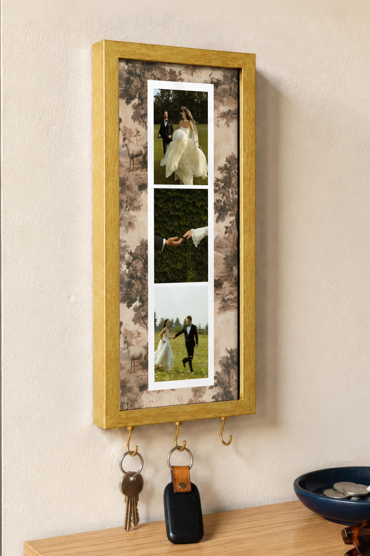 Kişiye Özel Tablo Anahtarlık, Photobooth Stili Gold Fotoğraf Çerçevesi, Vintage Duvar Dekoru