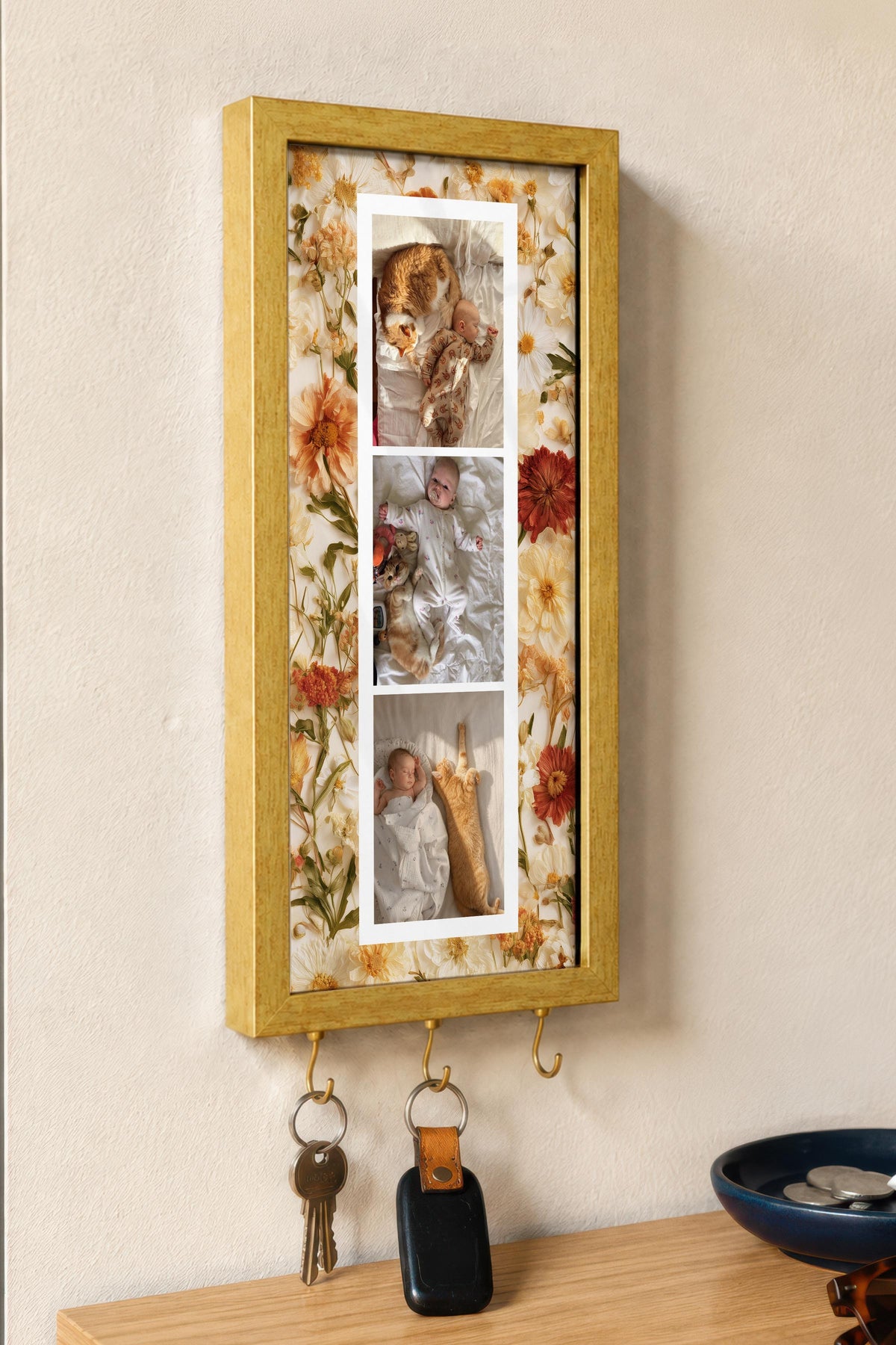 Kişiye Özel Tablo Anahtarlık, Photobooth Stili Gold Fotoğraf Çerçevesi, Vintage Duvar Dekoru