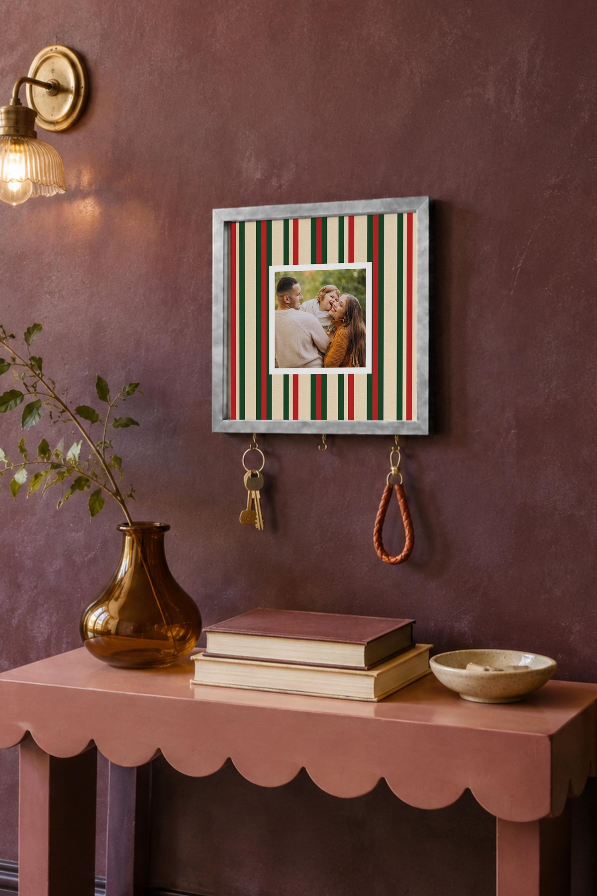 Çizgili Renkli Desen Kişiye Özel Tablo Anahtarlık, Photobooth Stili, Gümüş Fotoğraf Çerçevesi Kare