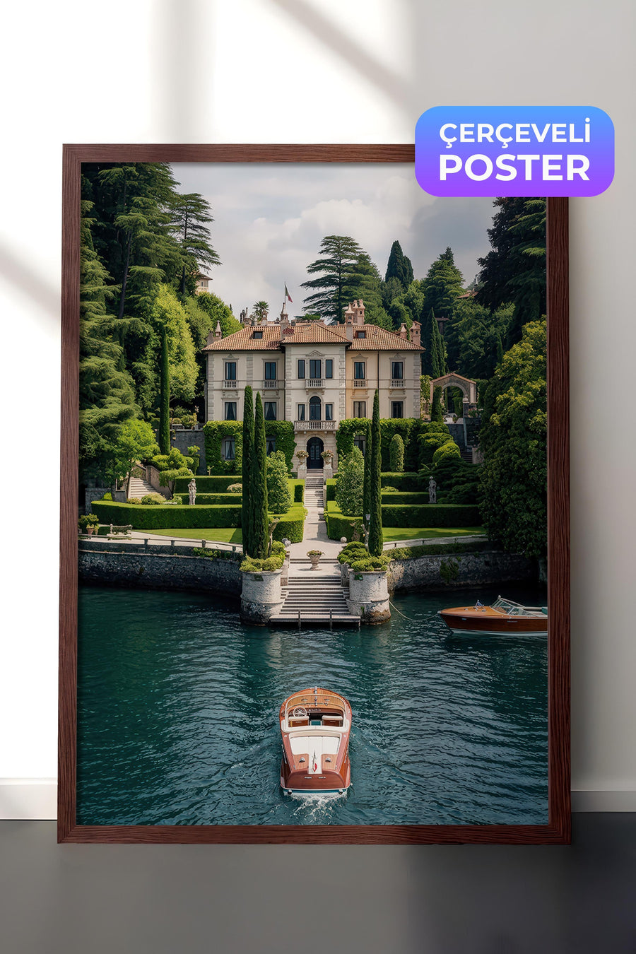 Klasik Villa ve Tekne Old Money Poster – Kahverengi Çerçeveli Tablo