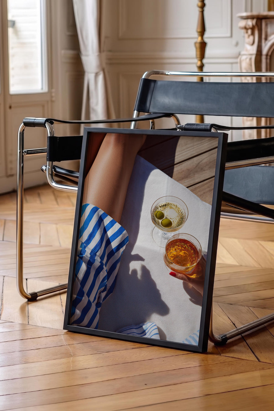 Dinlenme Anı Kokteyl Temalı Poster – Siyah Çerçeveli Tablo