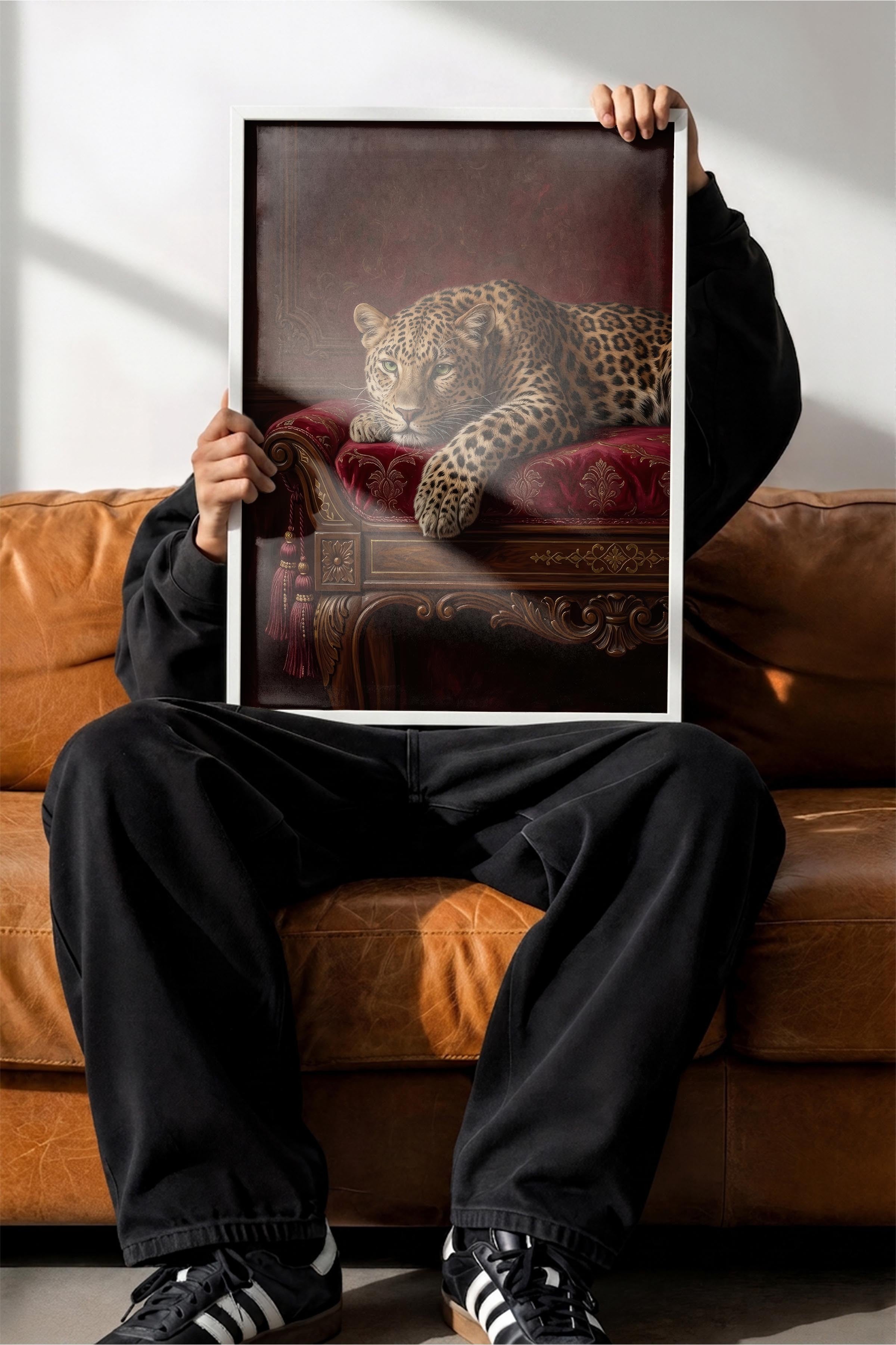 Leopar Posteri, Beyaz Çerçeveli Poster, Old Money Serisi, NO:113158