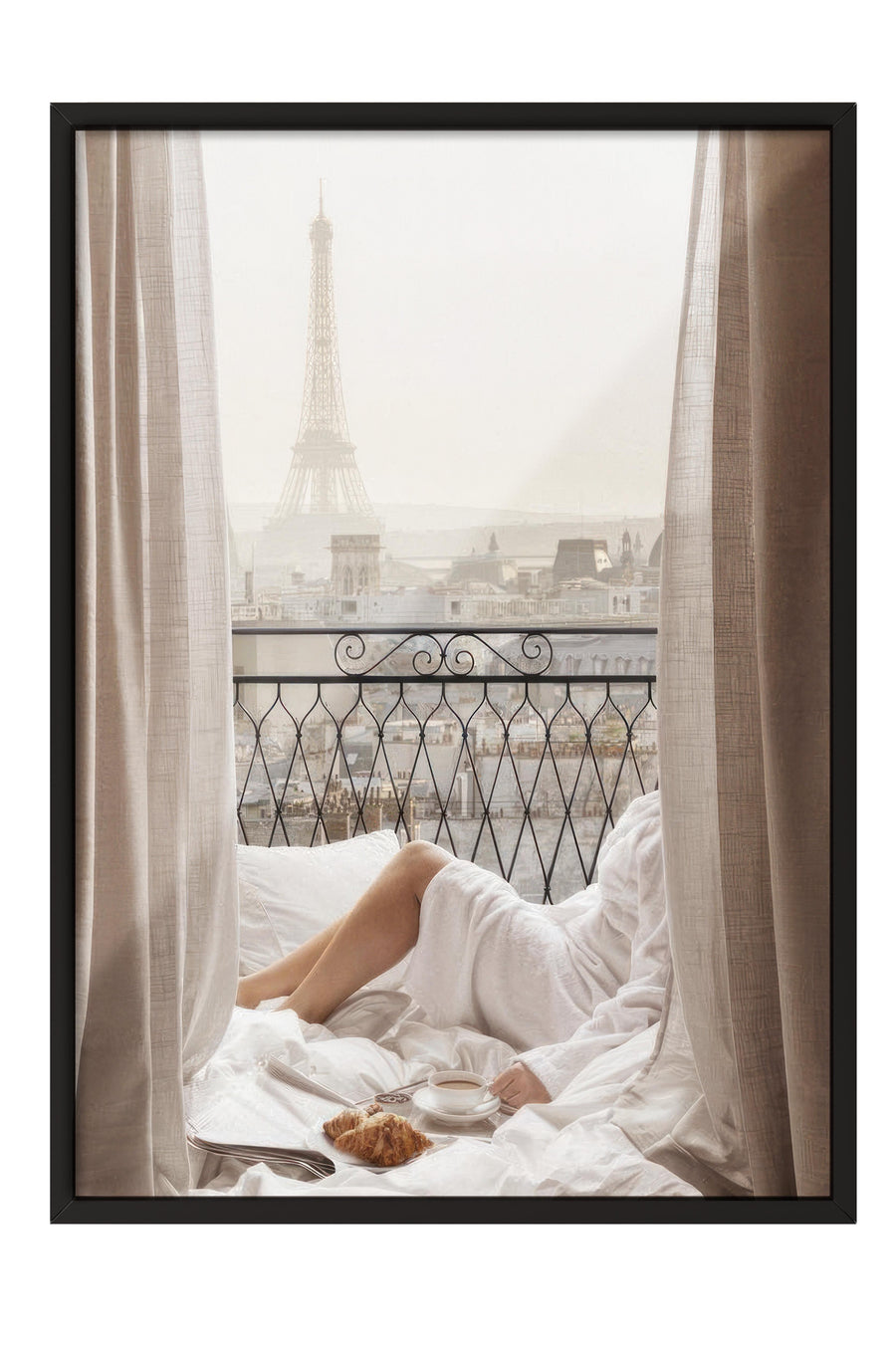 Paris'te Sakin Bir Sabah Poster – Siyah Çerçeveli Tablo